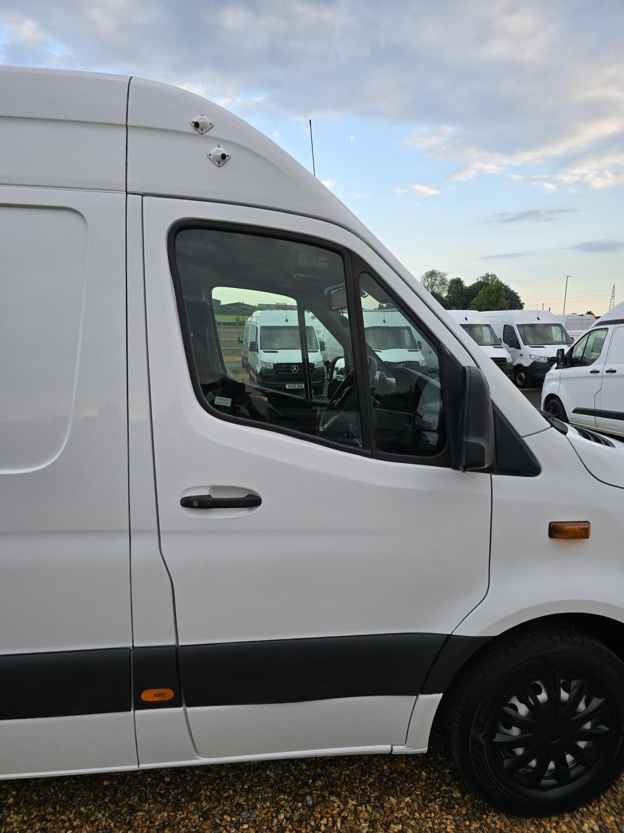 Mercedes-Benz Sprinter 2.1 311 CDI Panel Van 5dr Diesel Manual RWD L3 H2 Euro 6 (114 ps)