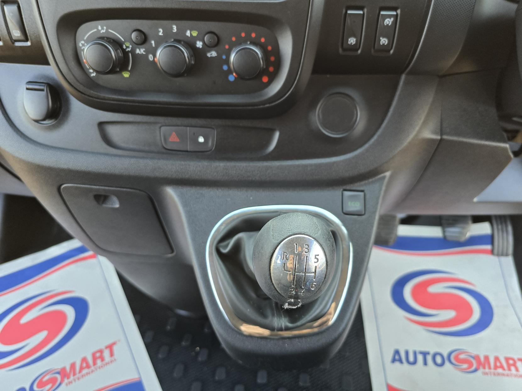 Vauxhall Vivaro 1.6 CDTi 2700 BiTurbo ecoFLEX Sportive Panel Van 5dr Diesel Manual L1 H1 Euro 5 (s/s) (120 ps)