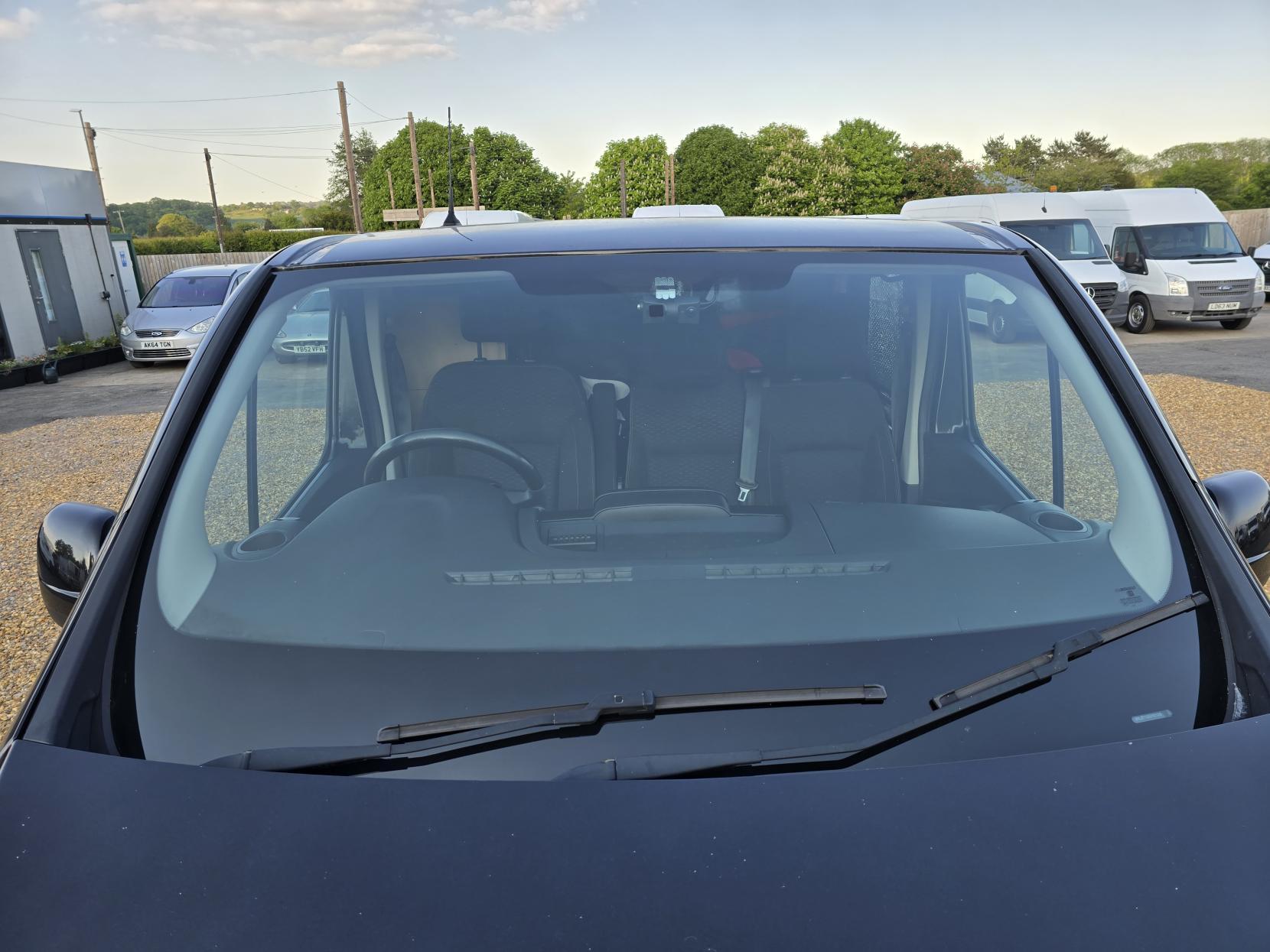 Vauxhall Vivaro 1.6 CDTi 2700 BiTurbo ecoFLEX Sportive Panel Van 5dr Diesel Manual L1 H1 Euro 5 (s/s) (120 ps)