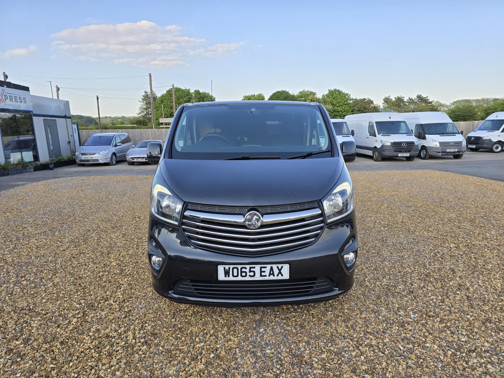 Vauxhall Vivaro 1.6 CDTi 2700 BiTurbo ecoFLEX Sportive Panel Van 5dr Diesel Manual L1 H1 Euro 5 (s/s) (120 ps)