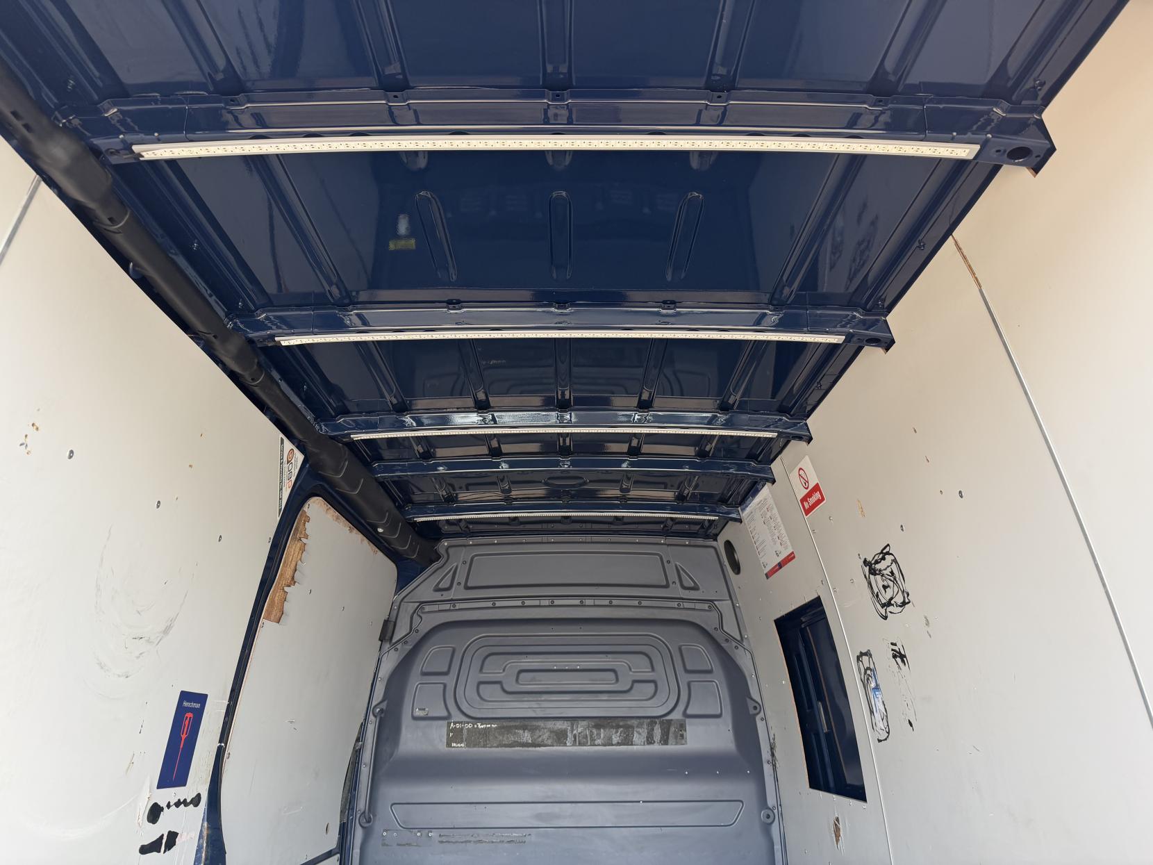 2019 Mercedes-Benz Sprinter 2.1 316 CDI Panel Van 5dr Diesel Manual RWD L2 H2 Euro 6 (163 ps) - Thumbnail 33