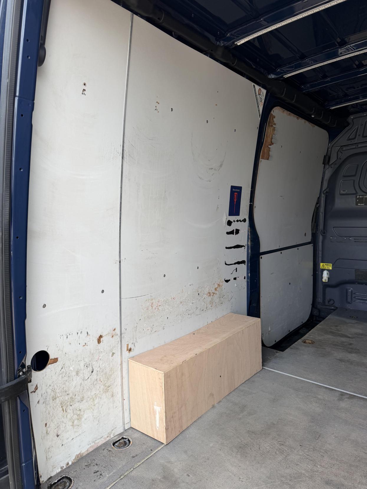 2019 Mercedes-Benz Sprinter 2.1 316 CDI Panel Van 5dr Diesel Manual RWD L2 H2 Euro 6 (163 ps) - Thumbnail 26