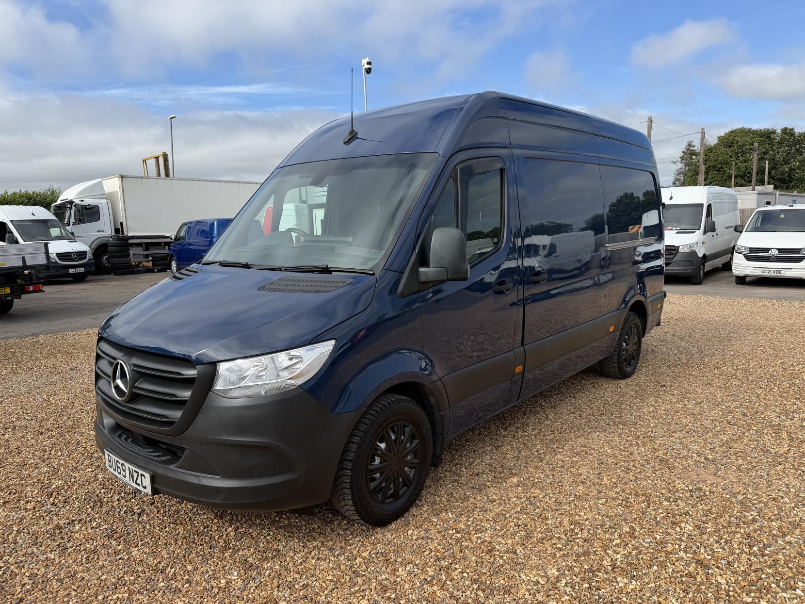 2019 Mercedes-Benz Sprinter 2.1 316 CDI Panel Van 5dr Diesel Manual RWD L2 H2 Euro 6 (163 ps) - Thumbnail 7