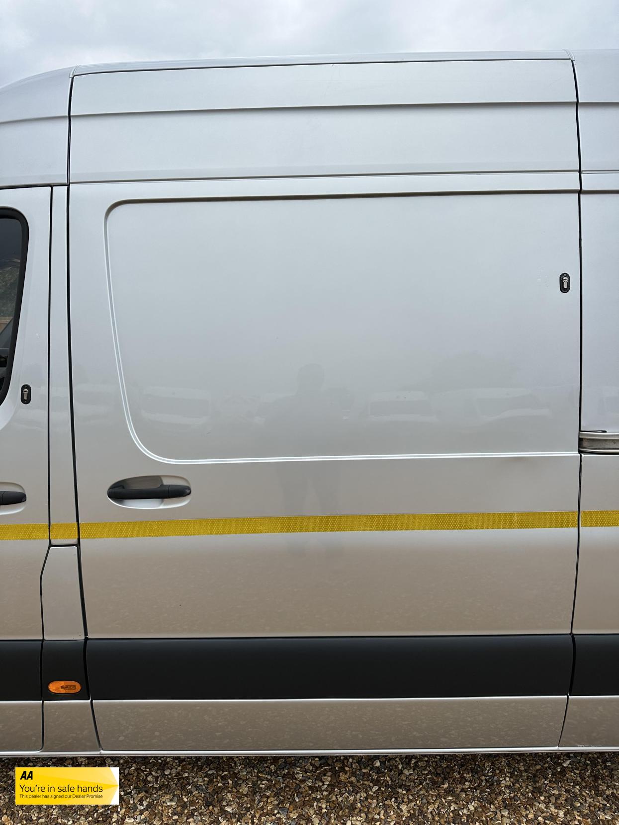 Mercedes-Benz Sprinter 2.1 314 CDI Panel Van 5dr Diesel Manual FWD L2 H2 Euro 6 (143 ps)