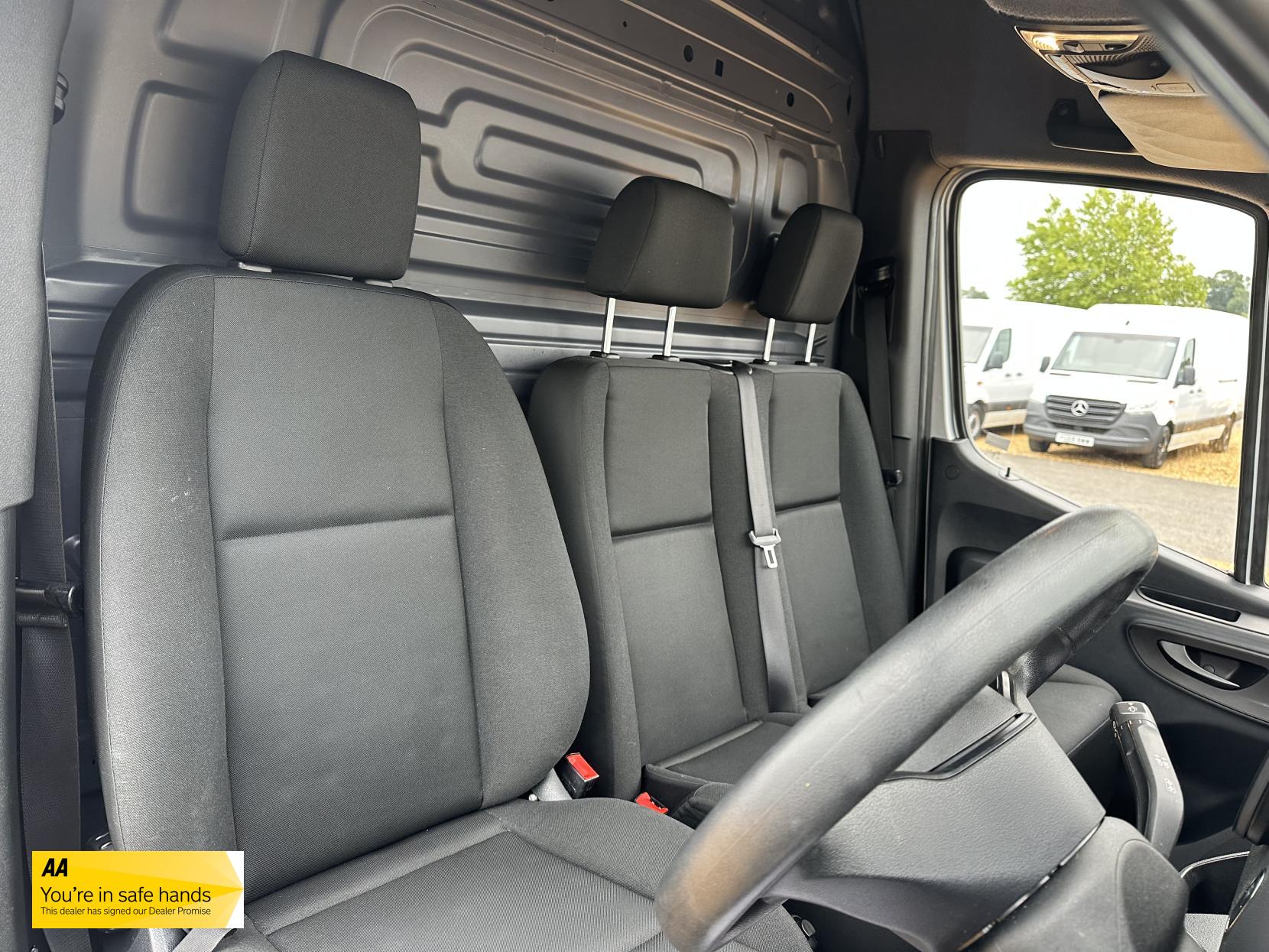 Mercedes-Benz Sprinter 2.1 314 CDI Panel Van 5dr Diesel Manual FWD L2 H2 Euro 6 (143 ps)
