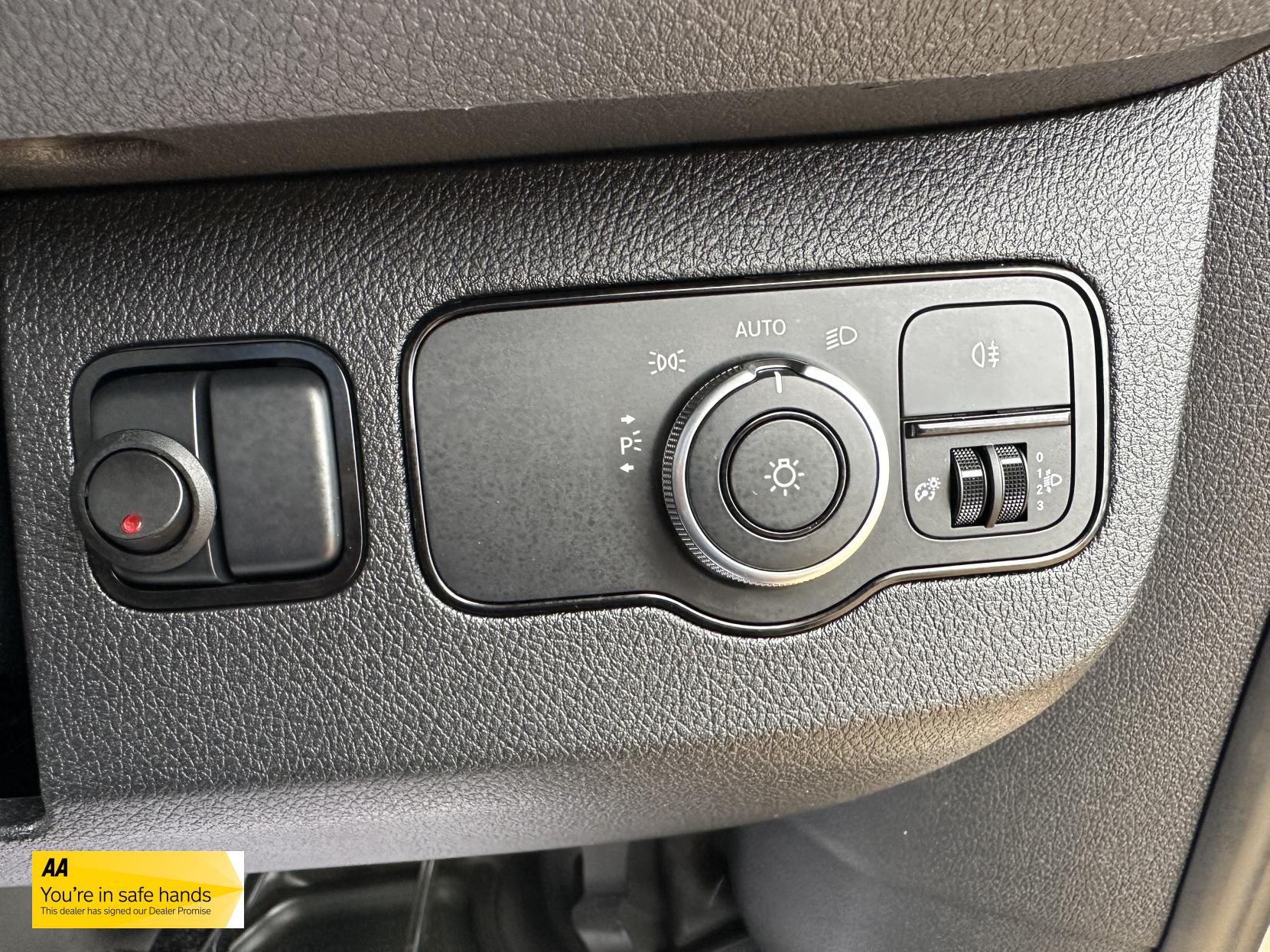 Mercedes-Benz Sprinter 2.1 314 CDI Panel Van 5dr Diesel Manual FWD L2 H2 Euro 6 (143 ps)