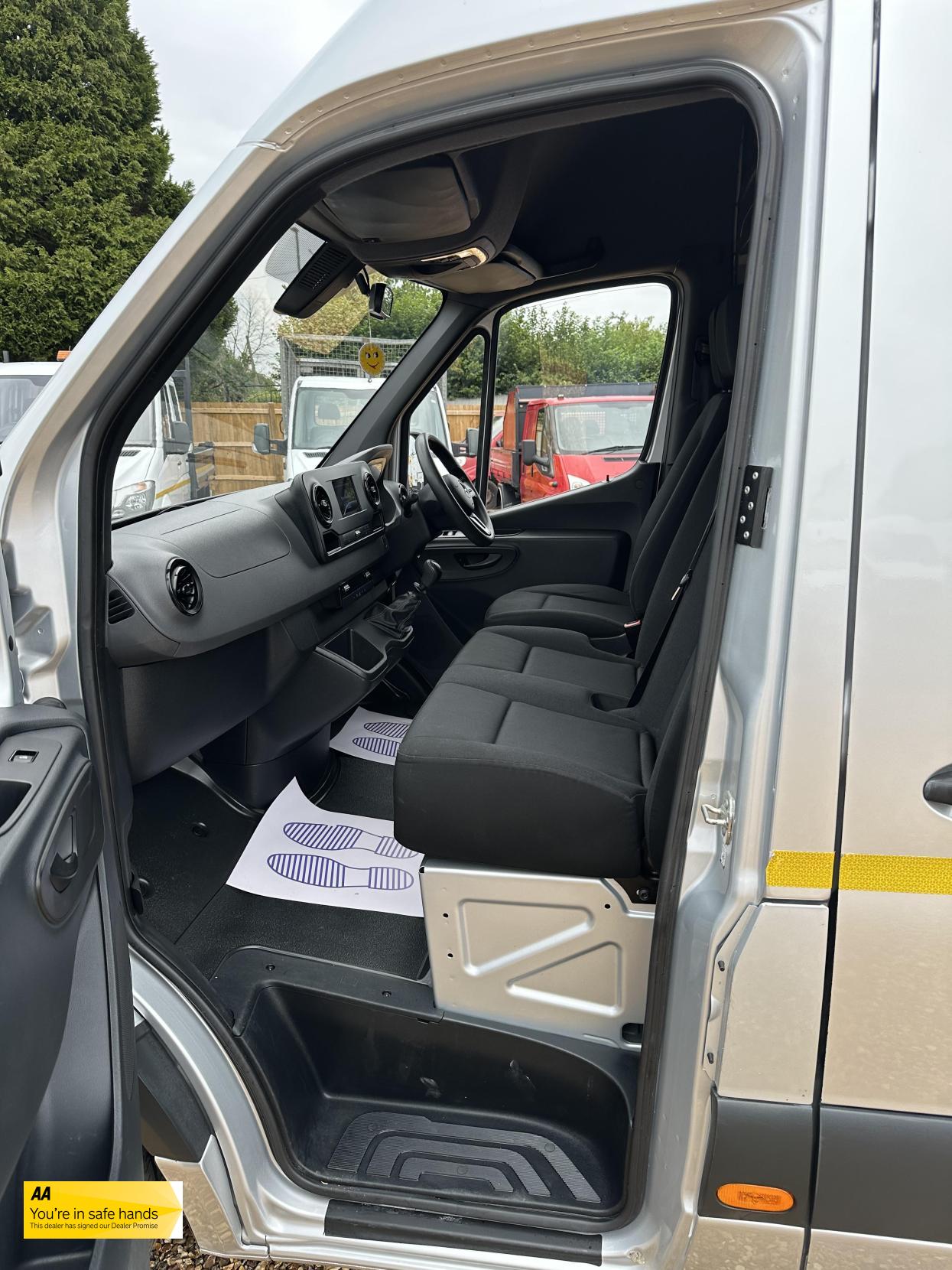 Mercedes-Benz Sprinter 2.1 314 CDI Panel Van 5dr Diesel Manual FWD L2 H2 Euro 6 (143 ps)