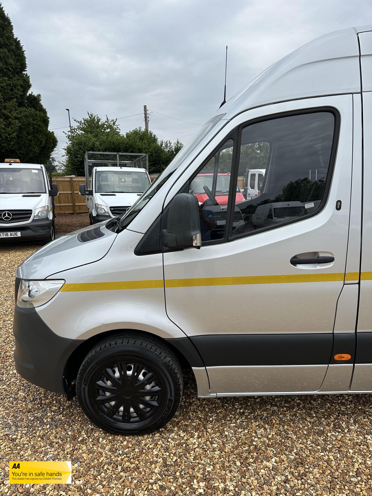 Mercedes-Benz Sprinter 2.1 314 CDI Panel Van 5dr Diesel Manual FWD L2 H2 Euro 6 (143 ps)