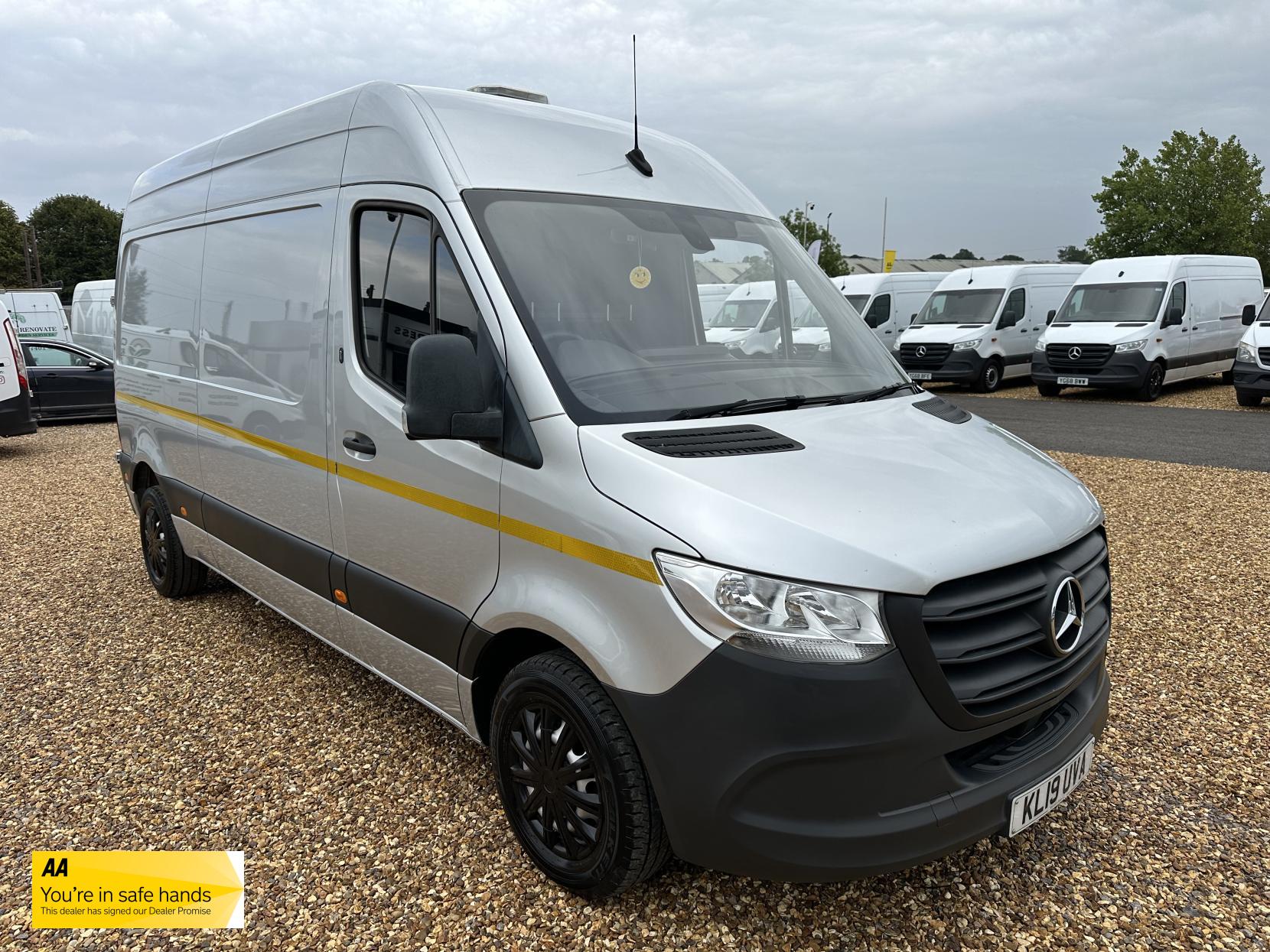 Mercedes-Benz Sprinter 2.1 314 CDI Panel Van 5dr Diesel Manual FWD L2 H2 Euro 6 (143 ps)