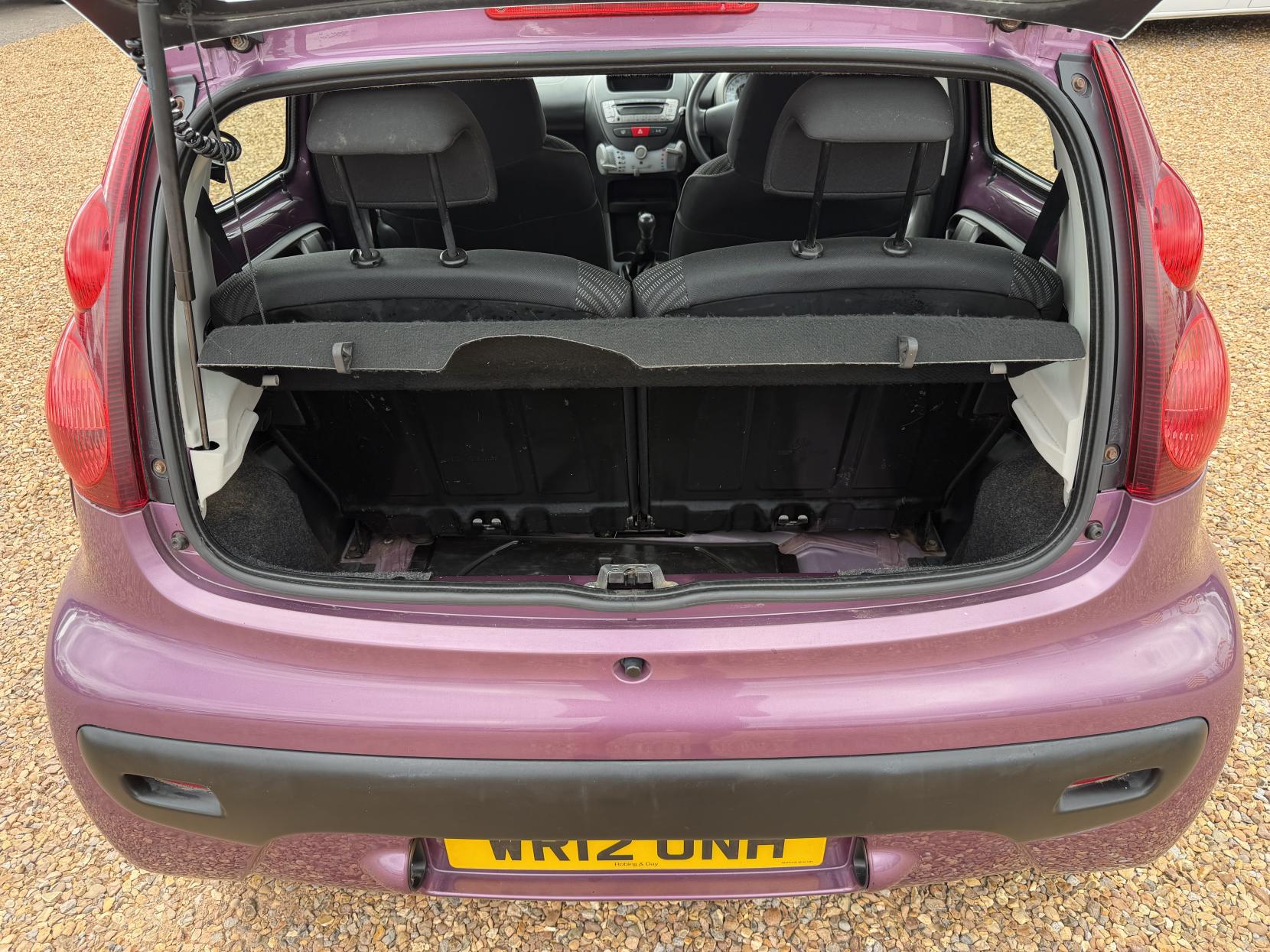 2012 Peugeot 107 1.0 12V Active Hatchback 5dr Petrol Manual Euro 5 (68 ps) - Thumbnail 18