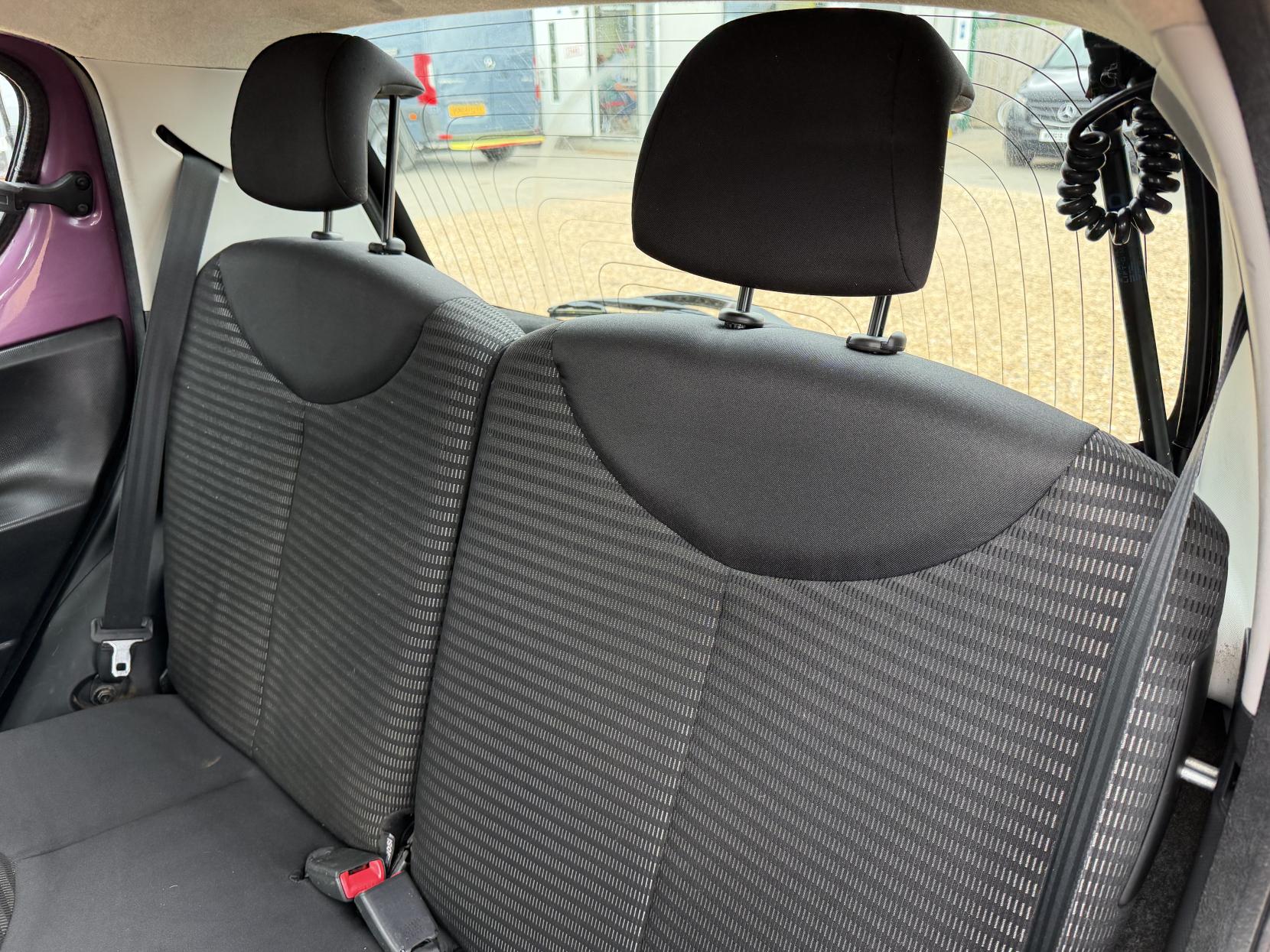 2012 Peugeot 107 1.0 12V Active Hatchback 5dr Petrol Manual Euro 5 (68 ps) - Thumbnail 17