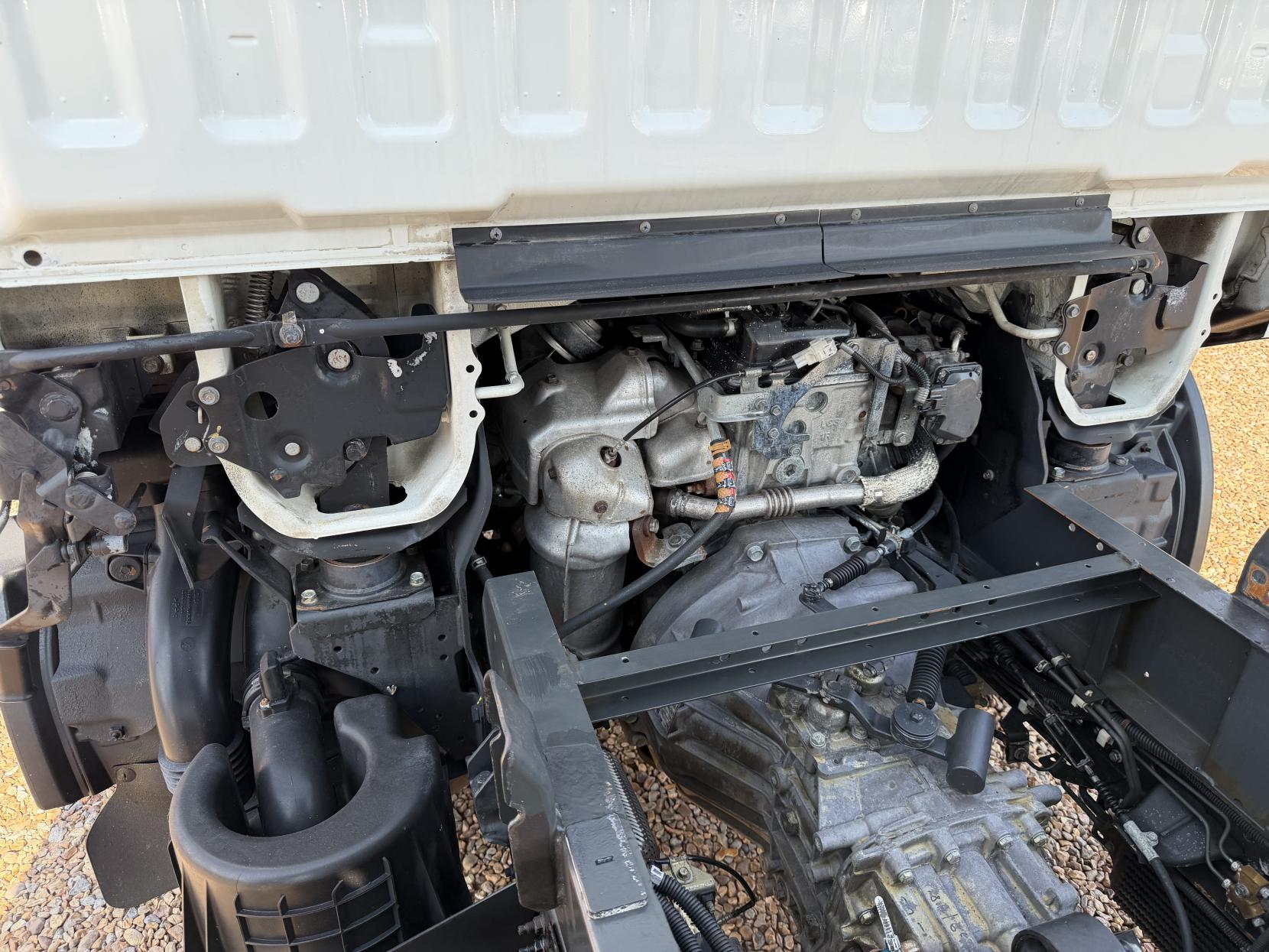 2017 Nissan NT400 Cabstar 3.0 dCi 35.13 Tipper 2dr Diesel Manual L1 Euro 6 (130 ps) - Thumbnail 22
