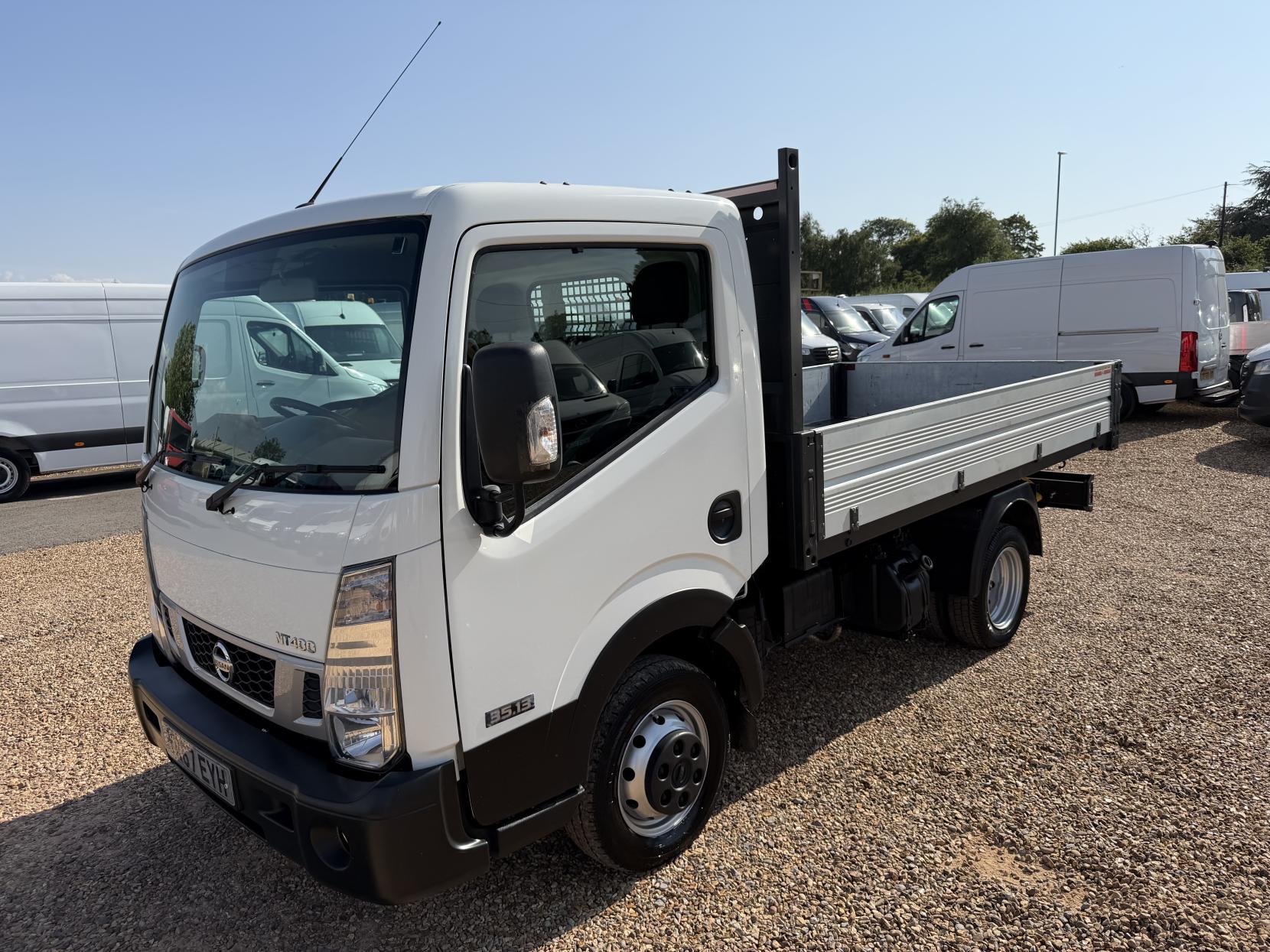 2017 Nissan NT400 Cabstar 3.0 dCi 35.13 Tipper 2dr Diesel Manual L1 Euro 6 (130 ps) - Thumbnail 51