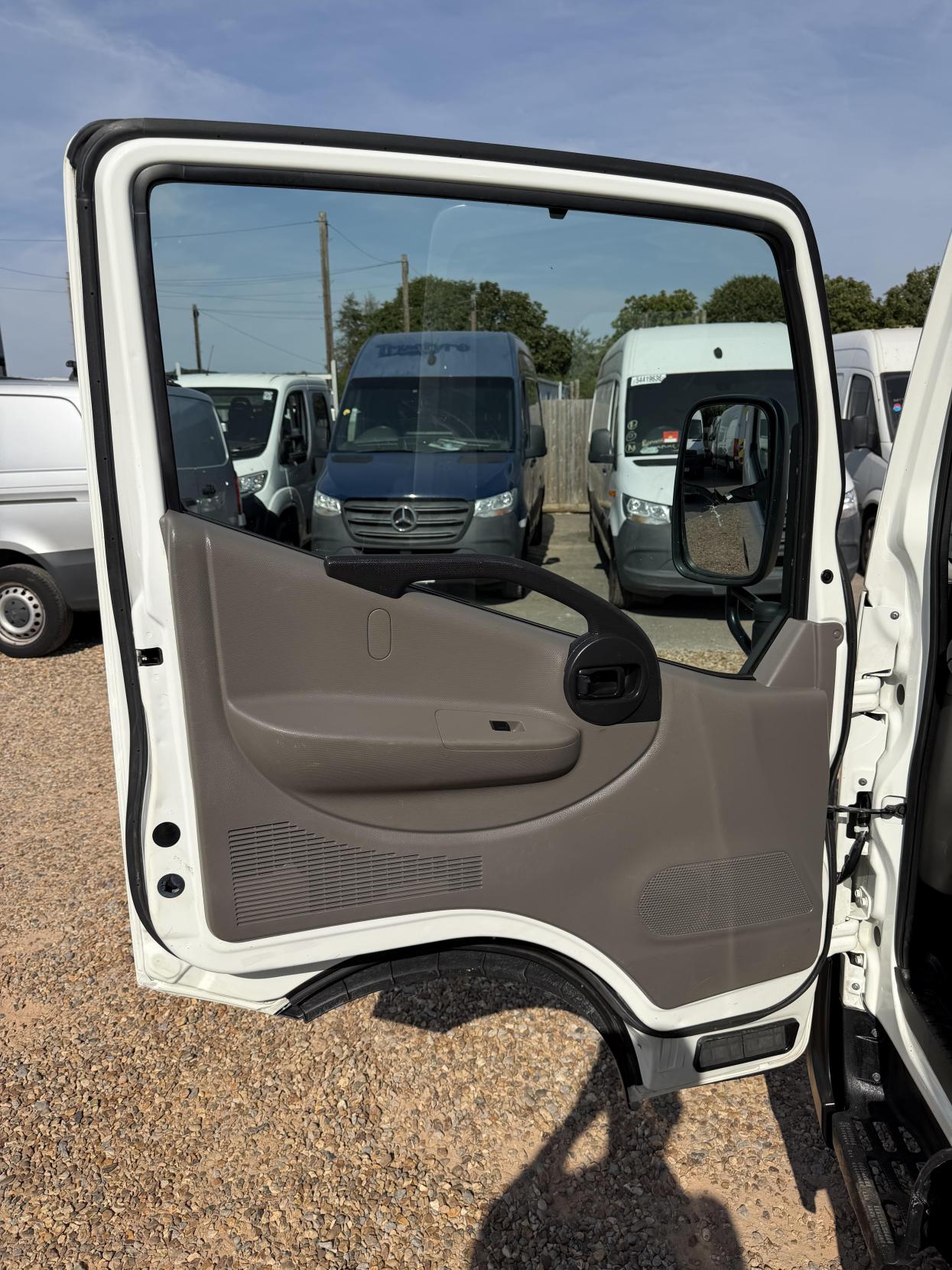 2017 Nissan NT400 Cabstar 3.0 dCi 35.13 Tipper 2dr Diesel Manual L1 Euro 6 (130 ps) - Thumbnail 18