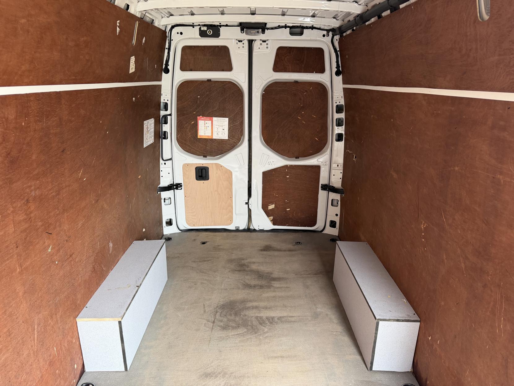 Mercedes-Benz Sprinter 2.1 314 CDI Panel Van 5dr Diesel Manual RWD L3 H2 Euro 6 (143 ps)