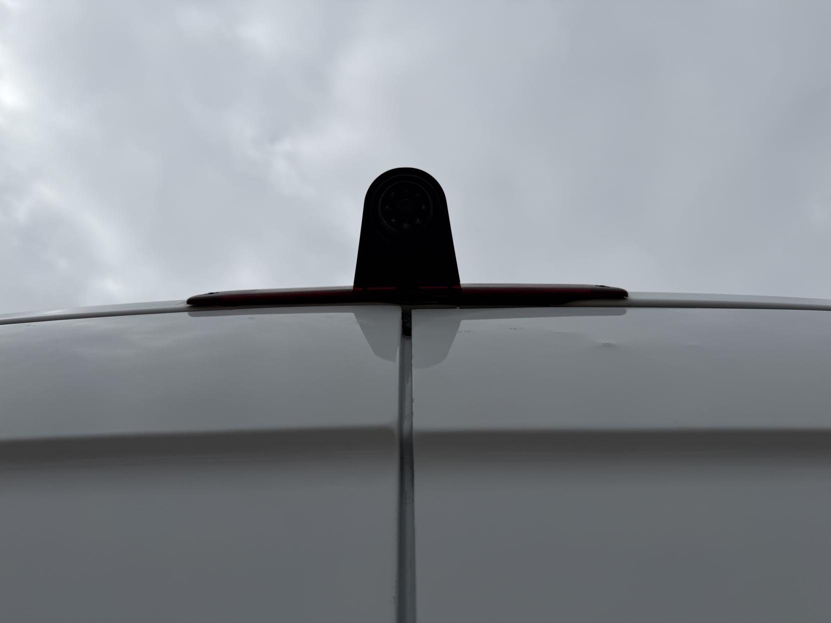 Mercedes-Benz Sprinter 2.1 314 CDI Panel Van 5dr Diesel Manual RWD L3 H2 Euro 6 (143 ps)