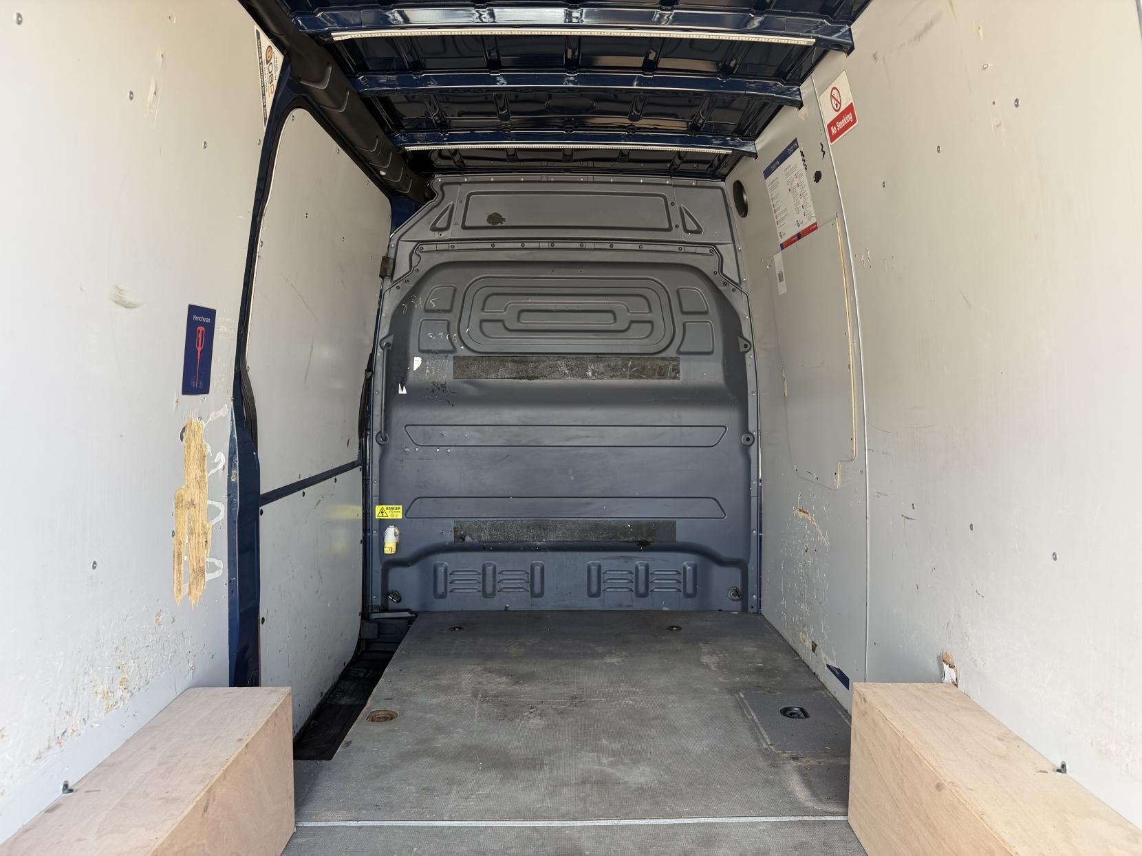 2020 Mercedes-Benz Sprinter 2.1 316 CDI Panel Van 5dr Diesel Manual RWD L2 H2 Euro 6 (163 ps) - Thumbnail 38