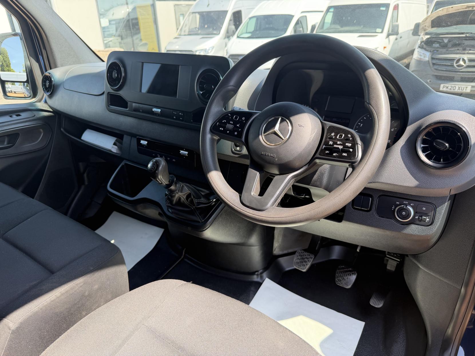 2020 Mercedes-Benz Sprinter 2.1 316 CDI Panel Van 5dr Diesel Manual RWD L2 H2 Euro 6 (163 ps) - Thumbnail 2