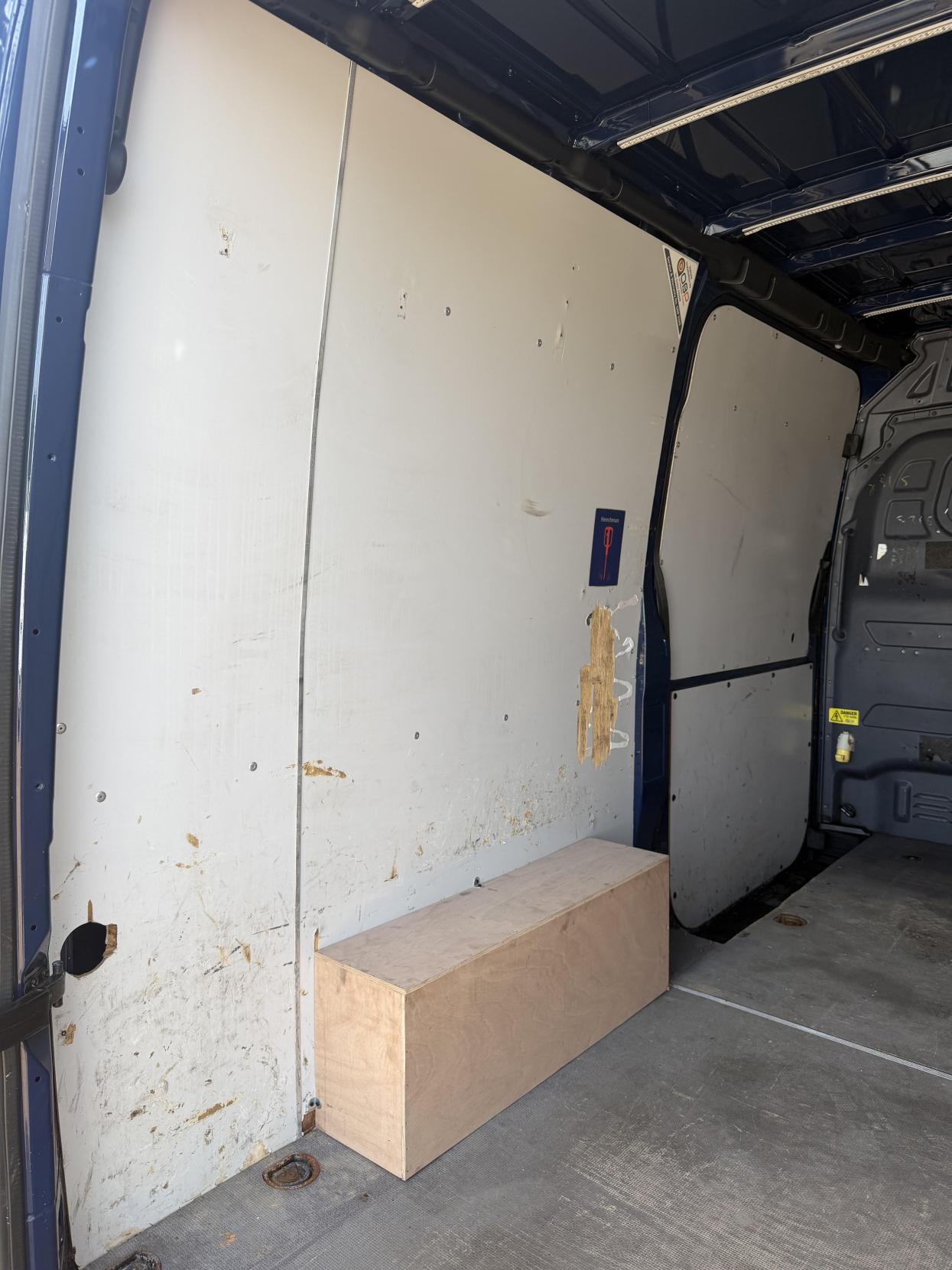 2020 Mercedes-Benz Sprinter 2.1 316 CDI Panel Van 5dr Diesel Manual RWD L2 H2 Euro 6 (163 ps) - Thumbnail 39
