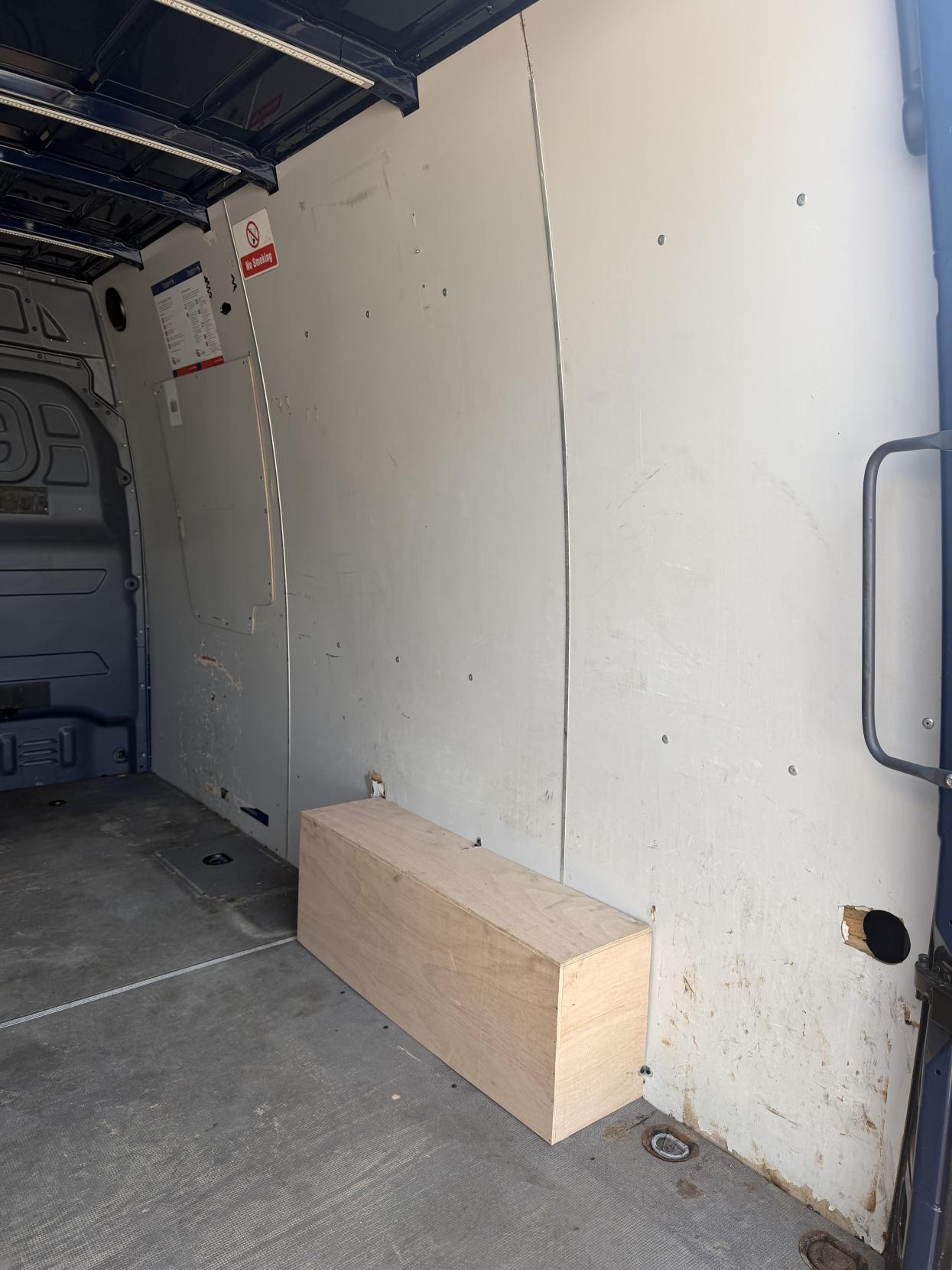 2020 Mercedes-Benz Sprinter 2.1 316 CDI Panel Van 5dr Diesel Manual RWD L2 H2 Euro 6 (163 ps) - Thumbnail 37