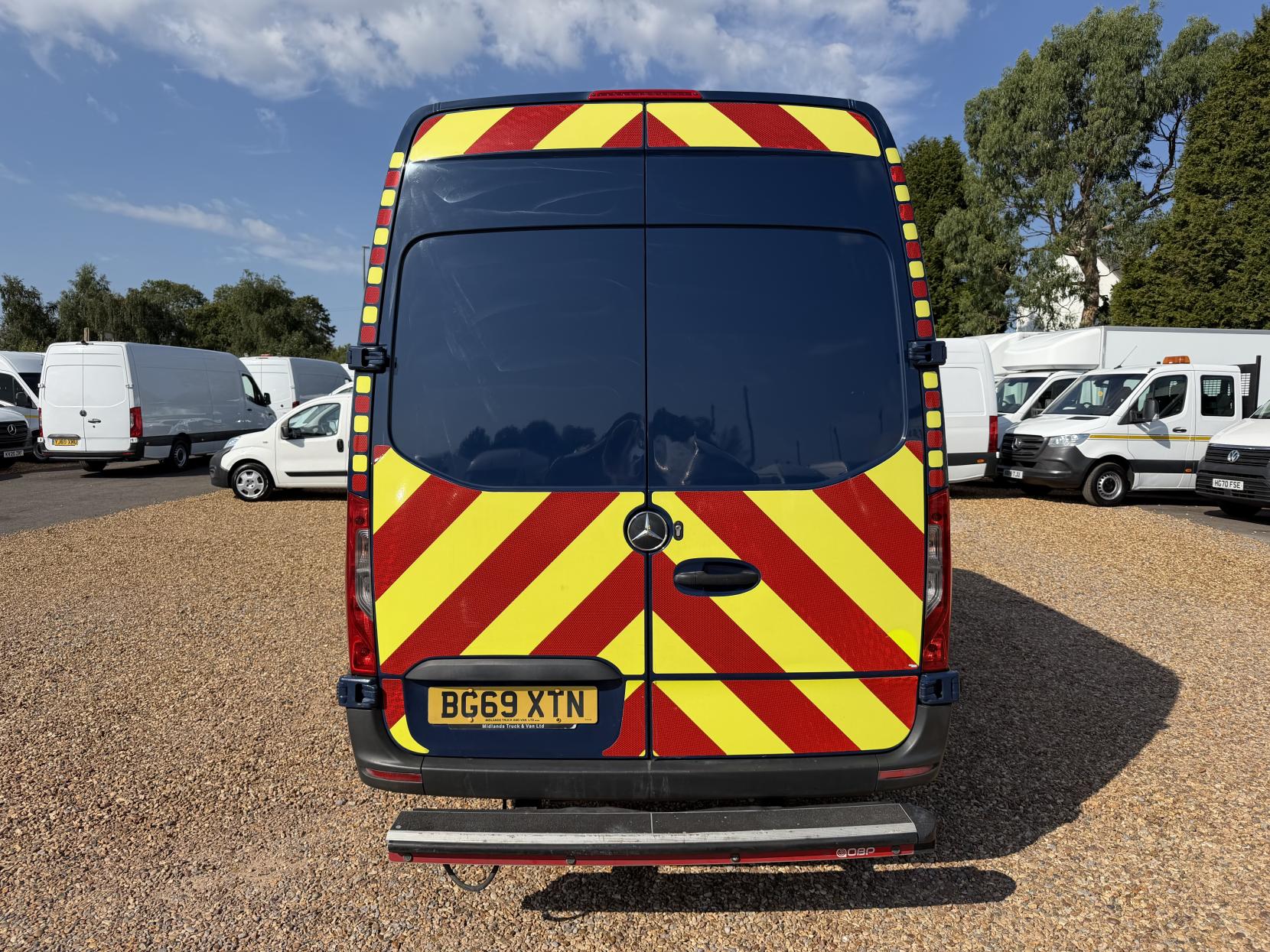 2020 Mercedes-Benz Sprinter 2.1 316 CDI Panel Van 5dr Diesel Manual RWD L2 H2 Euro 6 (163 ps) - Thumbnail 10
