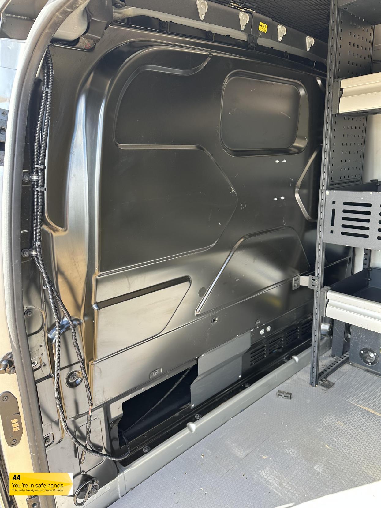 Ford Transit Custom 2.2 TDCi 310 ECOnetic Panel Van 5dr Diesel Manual L1 H1 (162 g/km, 98 bhp)