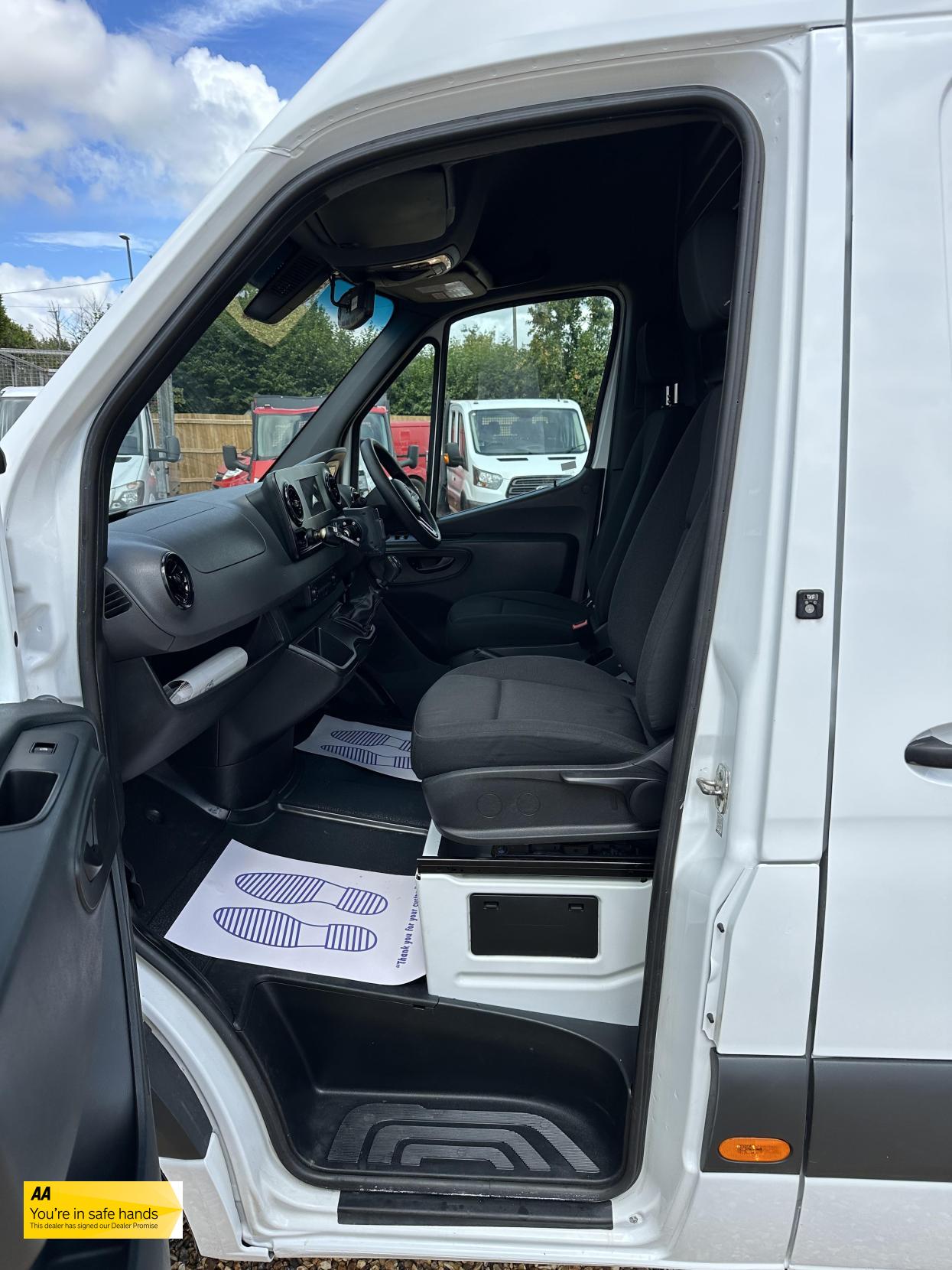 Mercedes-Benz Sprinter 2.1 311 CDI Panel Van 5dr Diesel Manual RWD L3 H2 Euro 6 (114 ps)