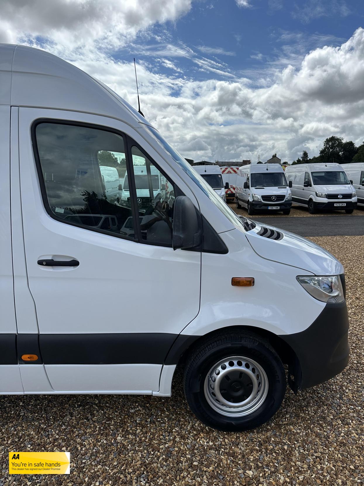 Mercedes-Benz Sprinter 2.1 311 CDI Panel Van 5dr Diesel Manual RWD L3 H2 Euro 6 (114 ps)