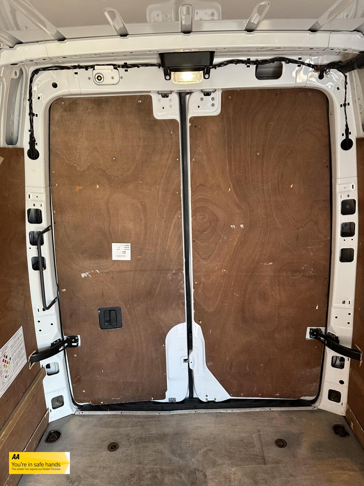 Mercedes-Benz Sprinter 2.1 311 CDI Panel Van 5dr Diesel Manual RWD L3 H2 Euro 6 (114 ps)