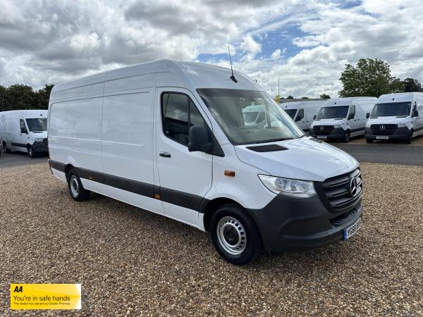 Mercedes-Benz Sprinter 2.1 311 CDI Panel Van 5dr Diesel Manual RWD L3 H2 Euro 6 (114 ps)
