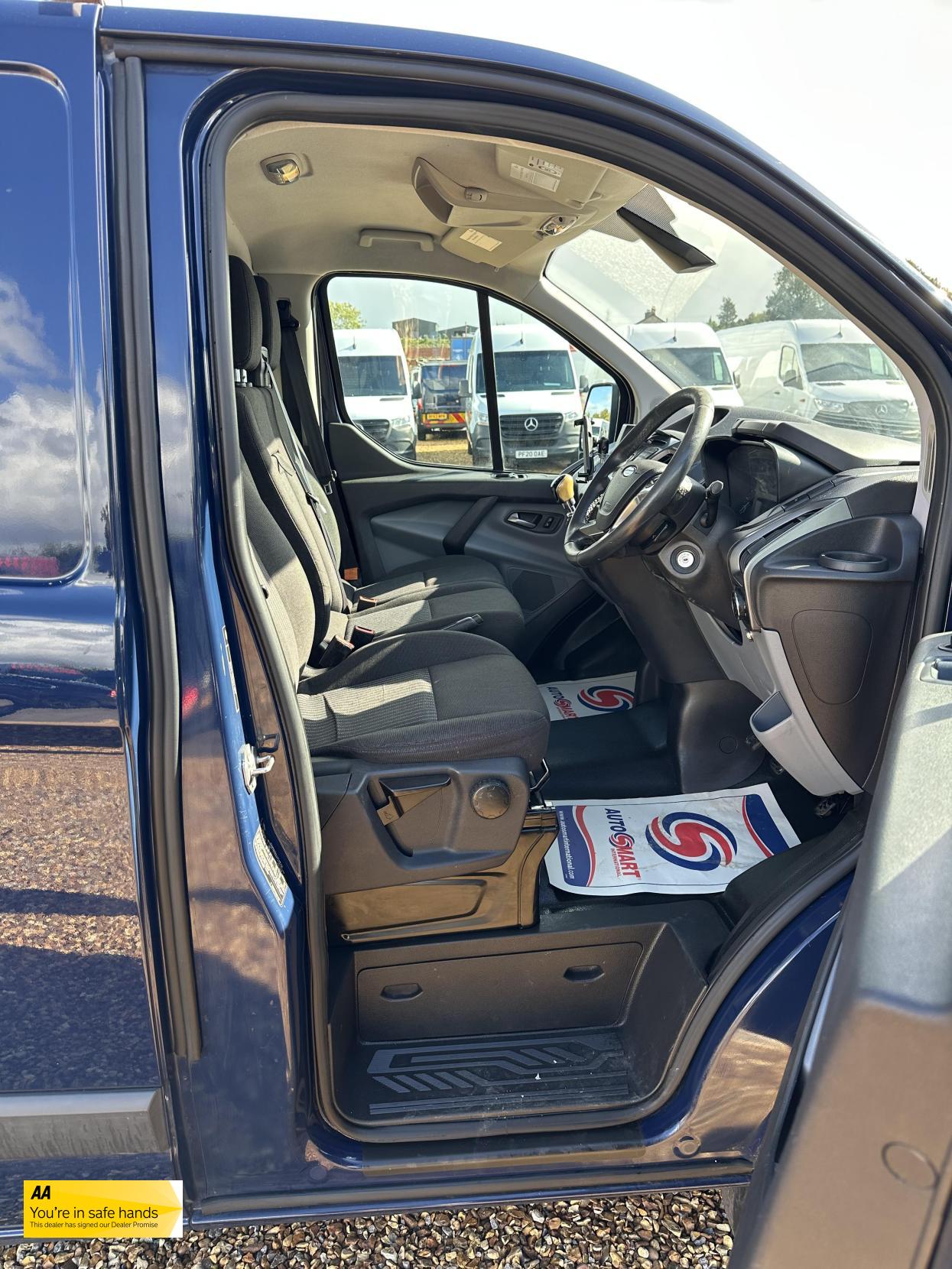 Ford Transit Custom 2.2 TDCi 330 Trend Panel Van 5dr Diesel Manual L2 H1 (197 g/km, 123 bhp)