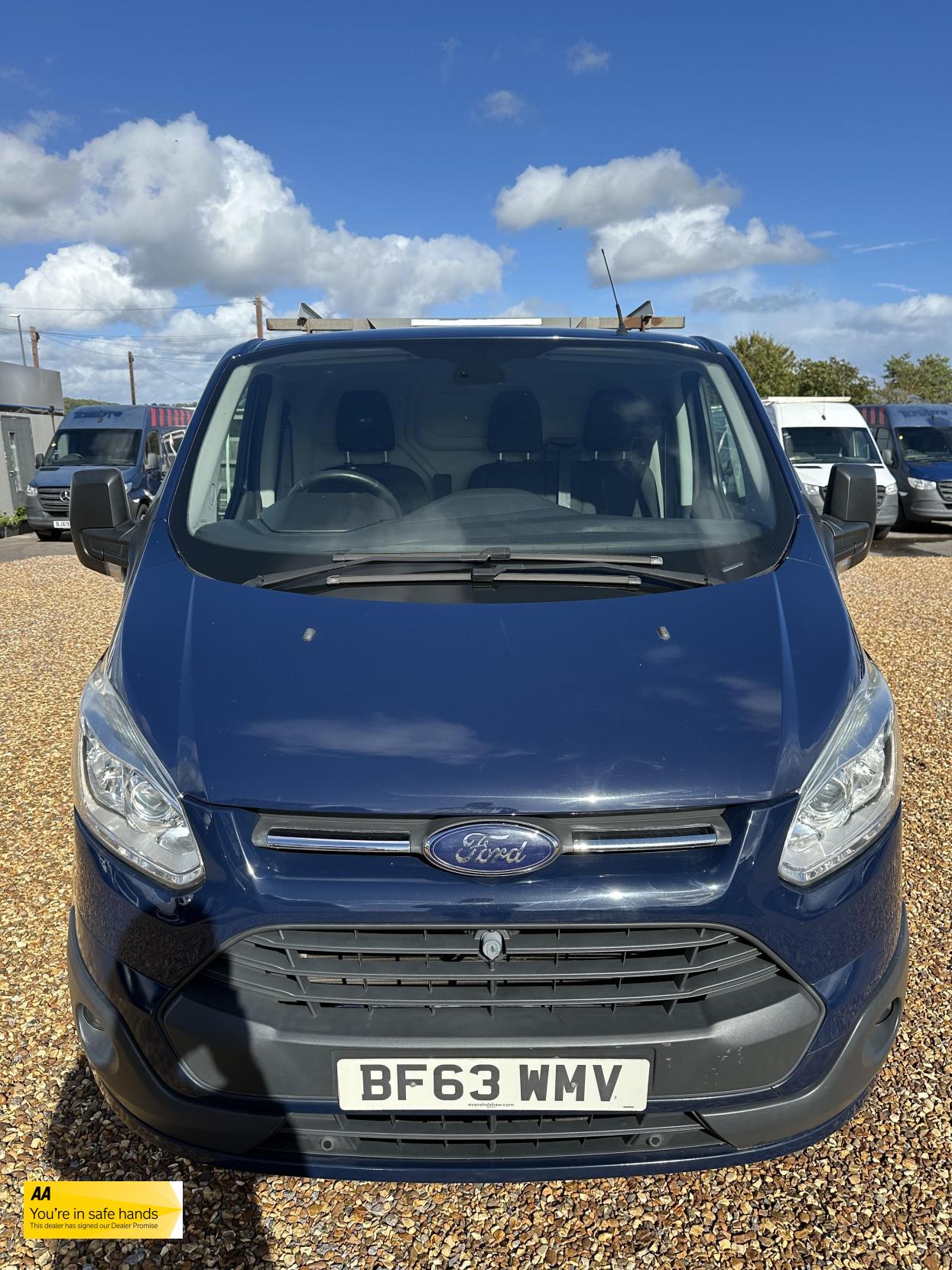 Ford Transit Custom 2.2 TDCi 330 Trend Panel Van 5dr Diesel Manual L2 H1 (197 g/km, 123 bhp)
