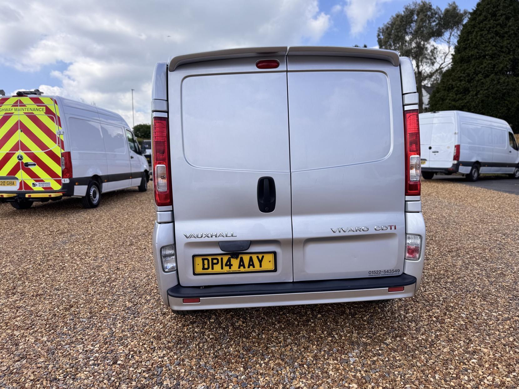 Vauxhall Vivaro 2.0 2900 CDTi Sportive Panel Van 4dr Diesel Manual FWD L3 (195 g/km, 113 bhp)
