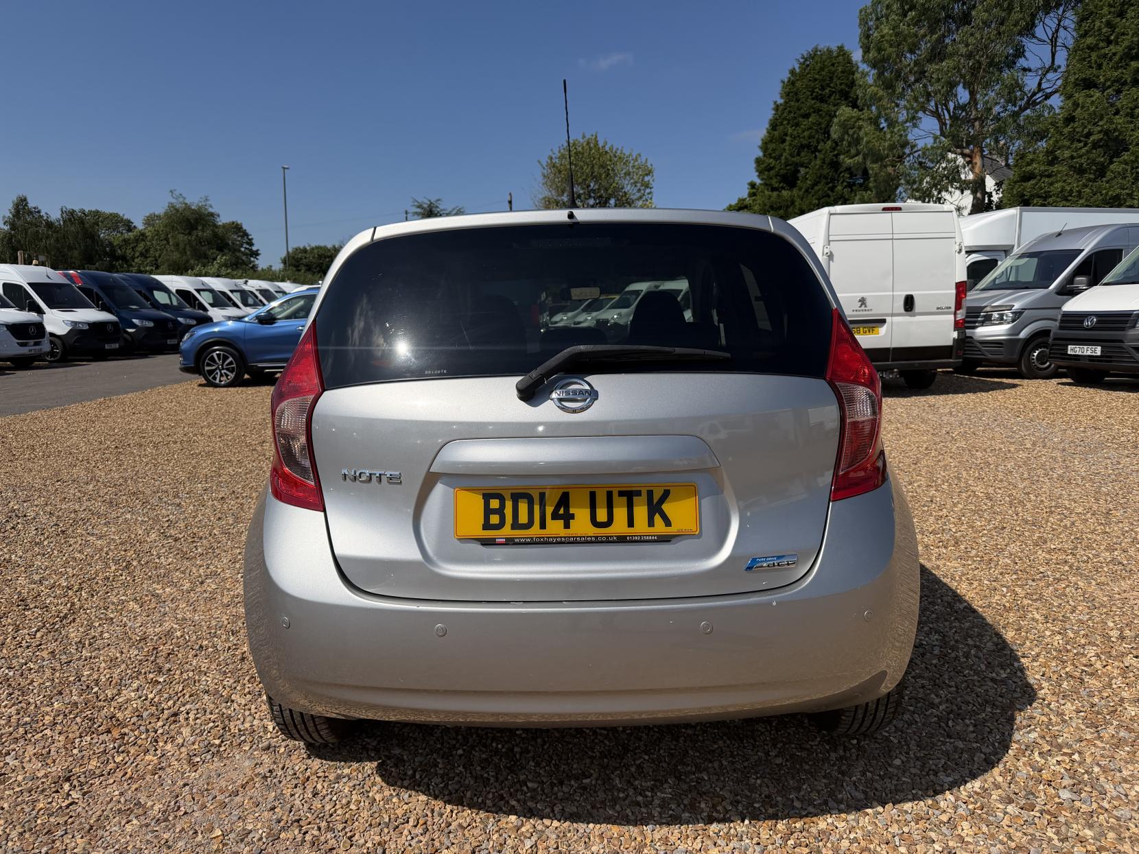 2014 Nissan Note 1.5 dCi Acenta Premium Hatchback 5dr Diesel Manual Euro 5 (s/s) (90 ps) - Thumbnail 10