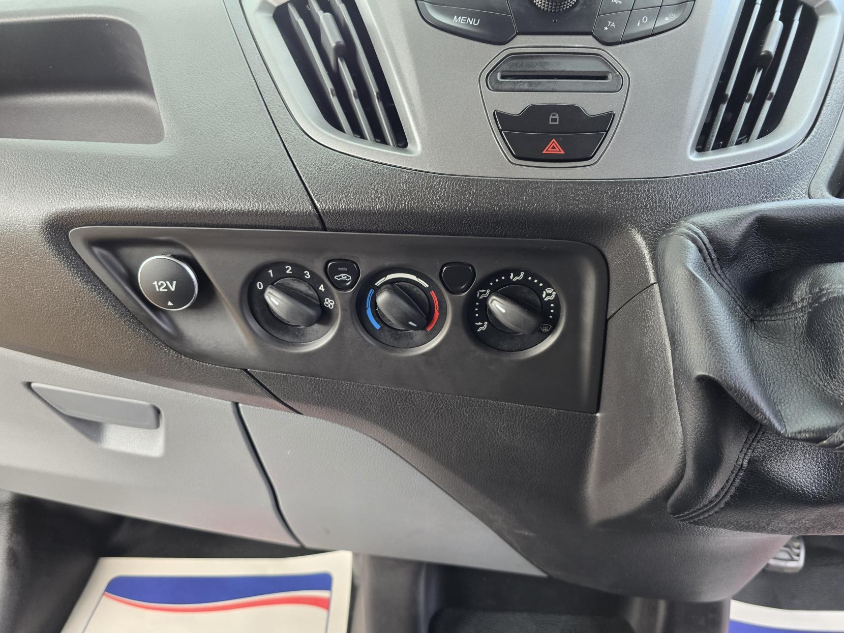 Ford Transit Custom 2.2 TDCi 290 Panel Van 5dr Diesel Manual L1 H1 (186 g/km, 98 bhp)