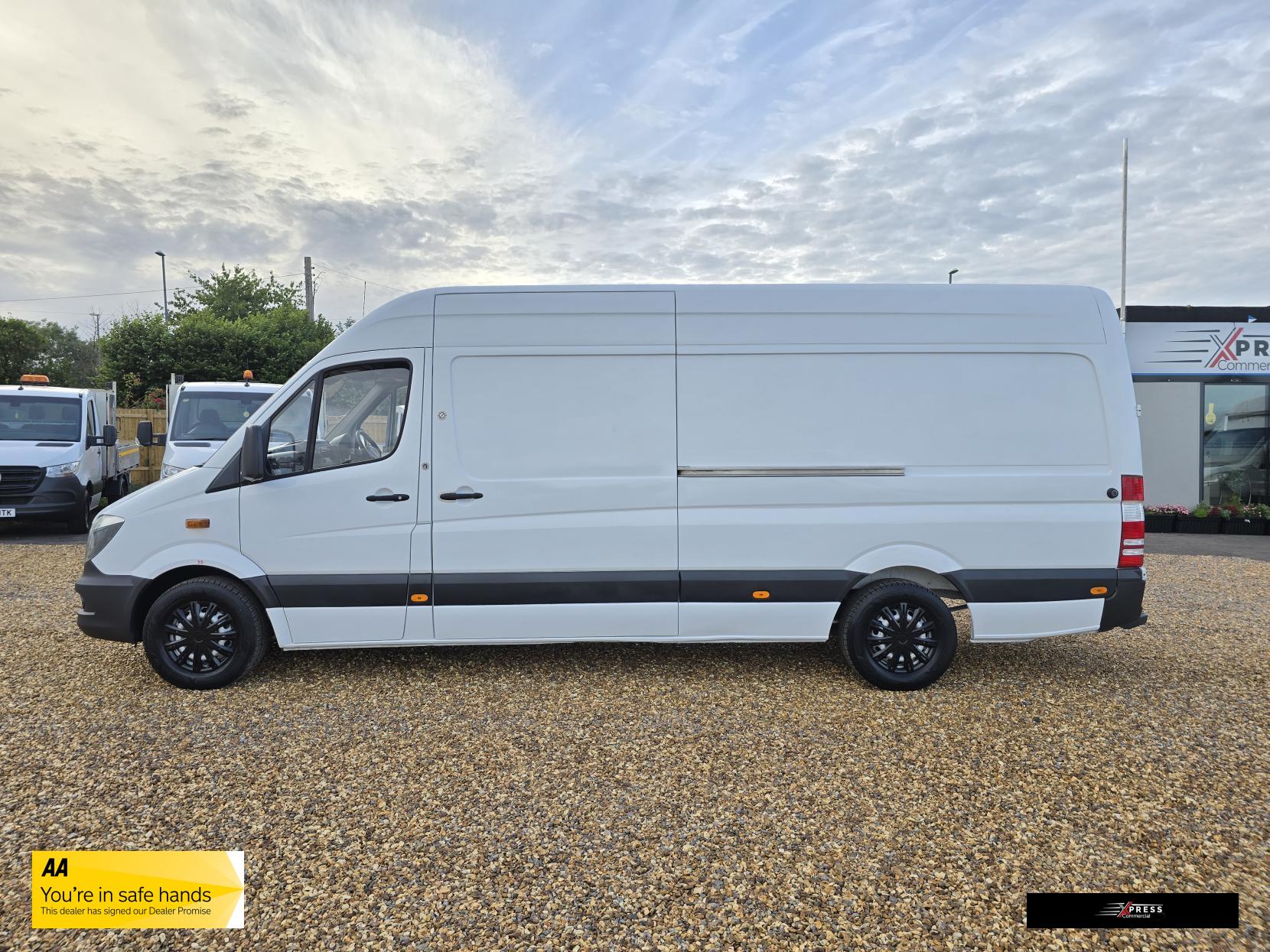 Mercedes-Benz Sprinter Sprinter 2.1 311 CDi Panel Van 5dr Diesel Manual RWD L3 H3 (234 g/km, 112 bhp)
