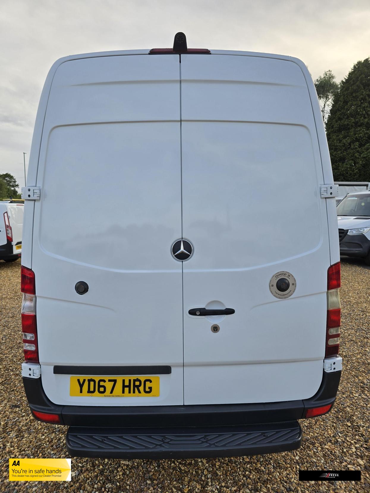 Mercedes-Benz Sprinter Sprinter 2.1 311 CDi Panel Van 5dr Diesel Manual RWD L3 H3 (234 g/km, 112 bhp)