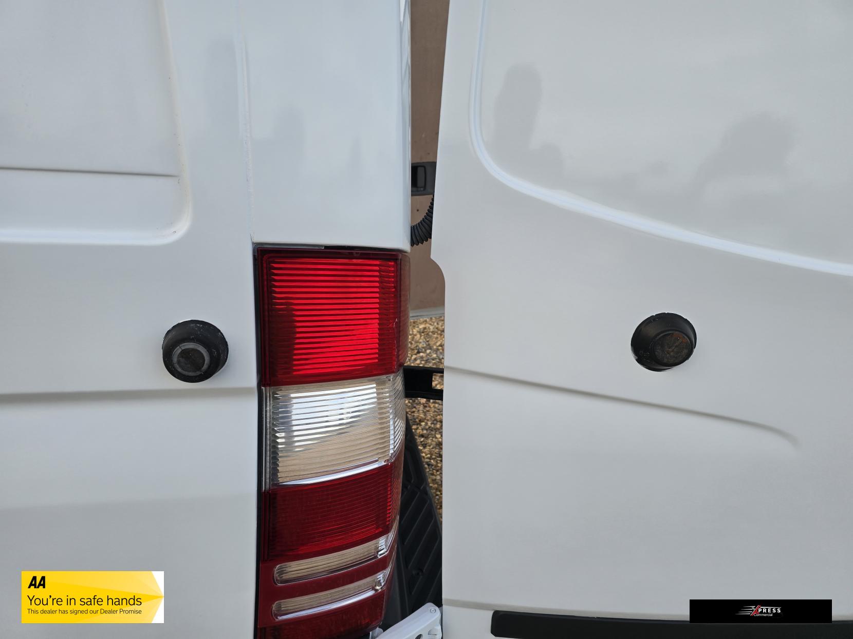 Mercedes-Benz Sprinter Sprinter 2.1 311 CDi Panel Van 5dr Diesel Manual RWD L3 H3 (234 g/km, 112 bhp)