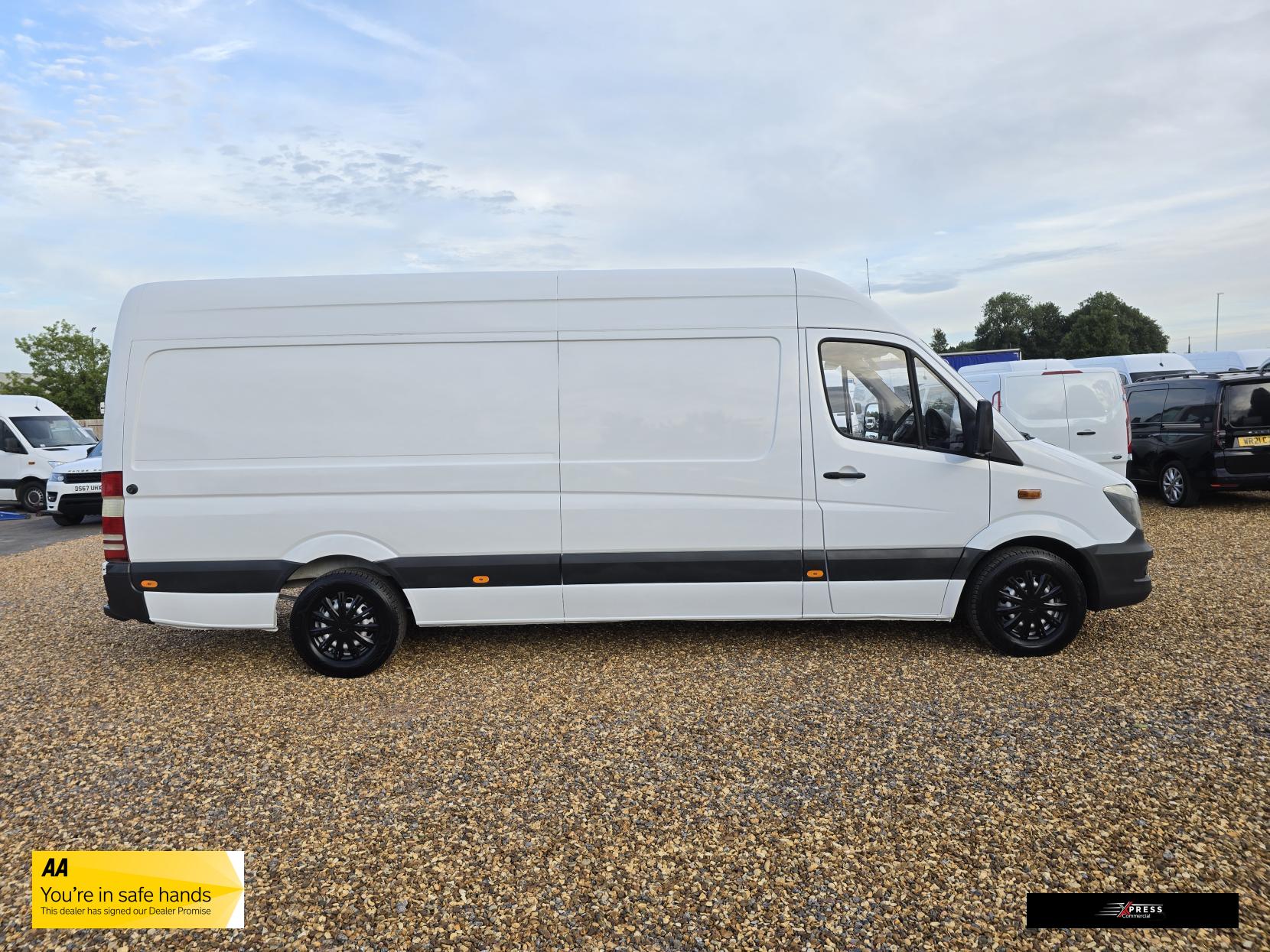 Mercedes-Benz Sprinter Sprinter 2.1 311 CDi Panel Van 5dr Diesel Manual RWD L3 H3 (234 g/km, 112 bhp)