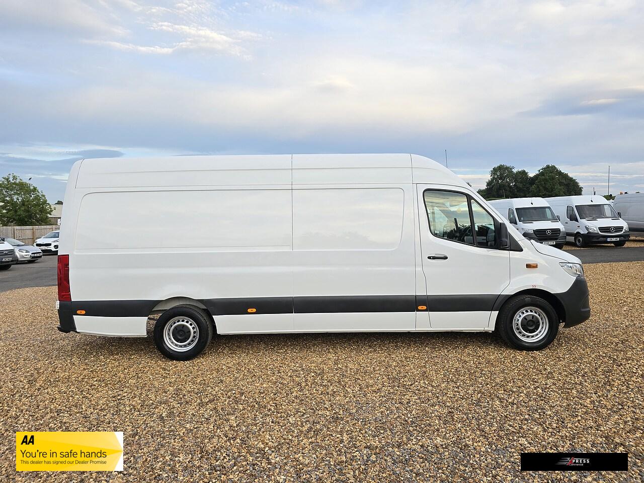 Mercedes-Benz Sprinter 2.1 311 CDI Panel Van 5dr Diesel Manual RWD L3 H2 Euro 6 (114 ps)
