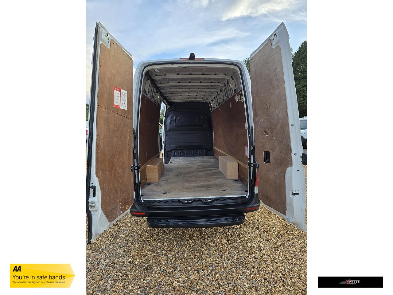 Mercedes-Benz Sprinter 2.1 311 CDI Panel Van 5dr Diesel Manual RWD L3 H2 Euro 6 (114 ps)