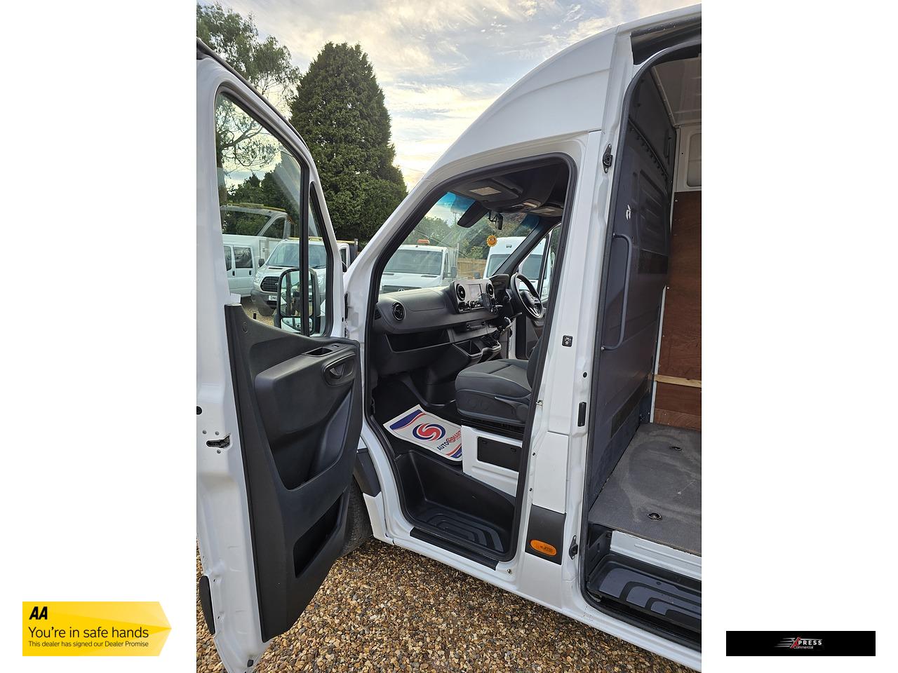 Mercedes-Benz Sprinter 2.1 311 CDI Panel Van 5dr Diesel Manual RWD L3 H2 Euro 6 (114 ps)