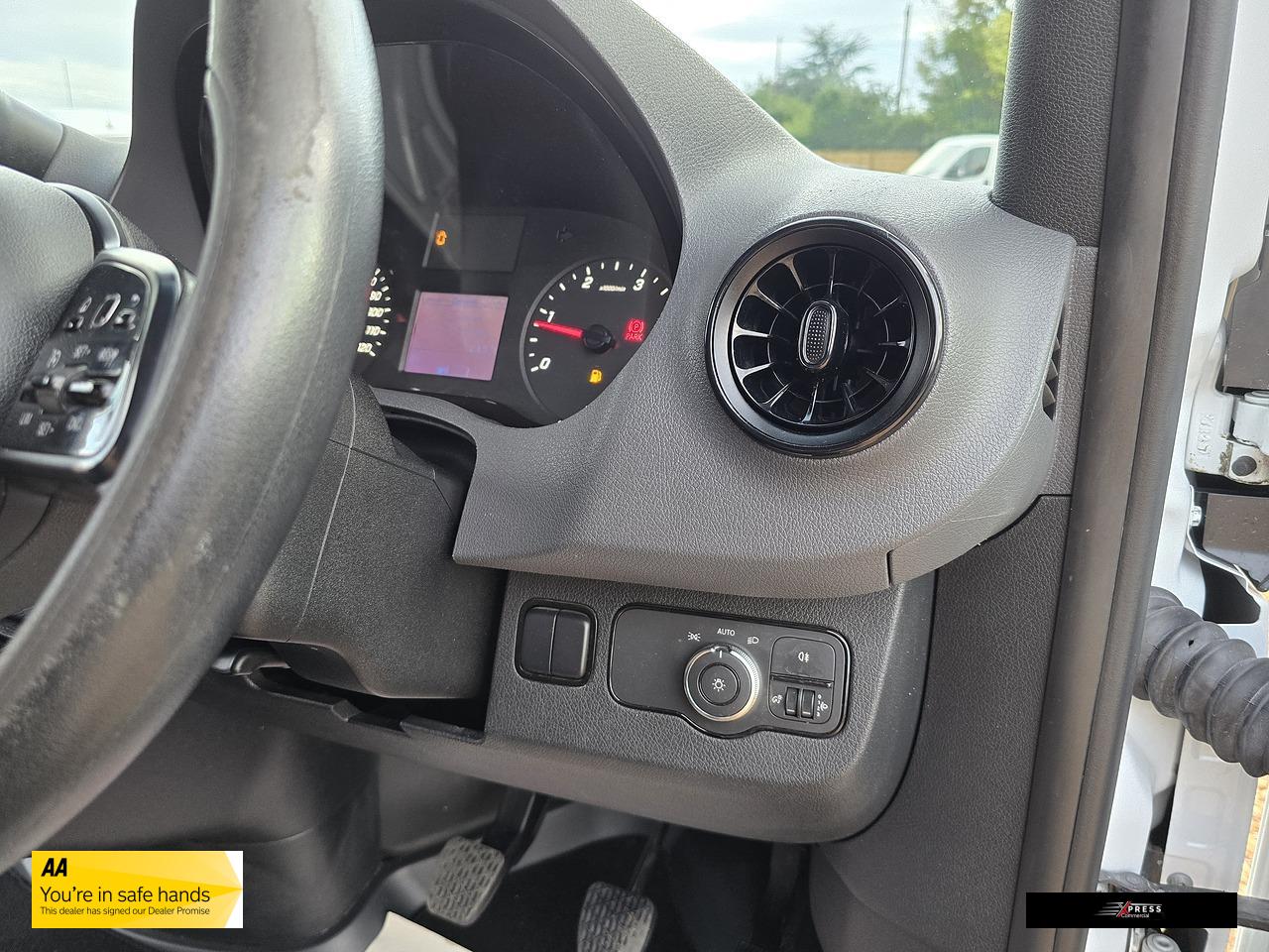 Mercedes-Benz Sprinter 2.1 311 CDI Panel Van 5dr Diesel Manual RWD L3 H2 Euro 6 (114 ps)