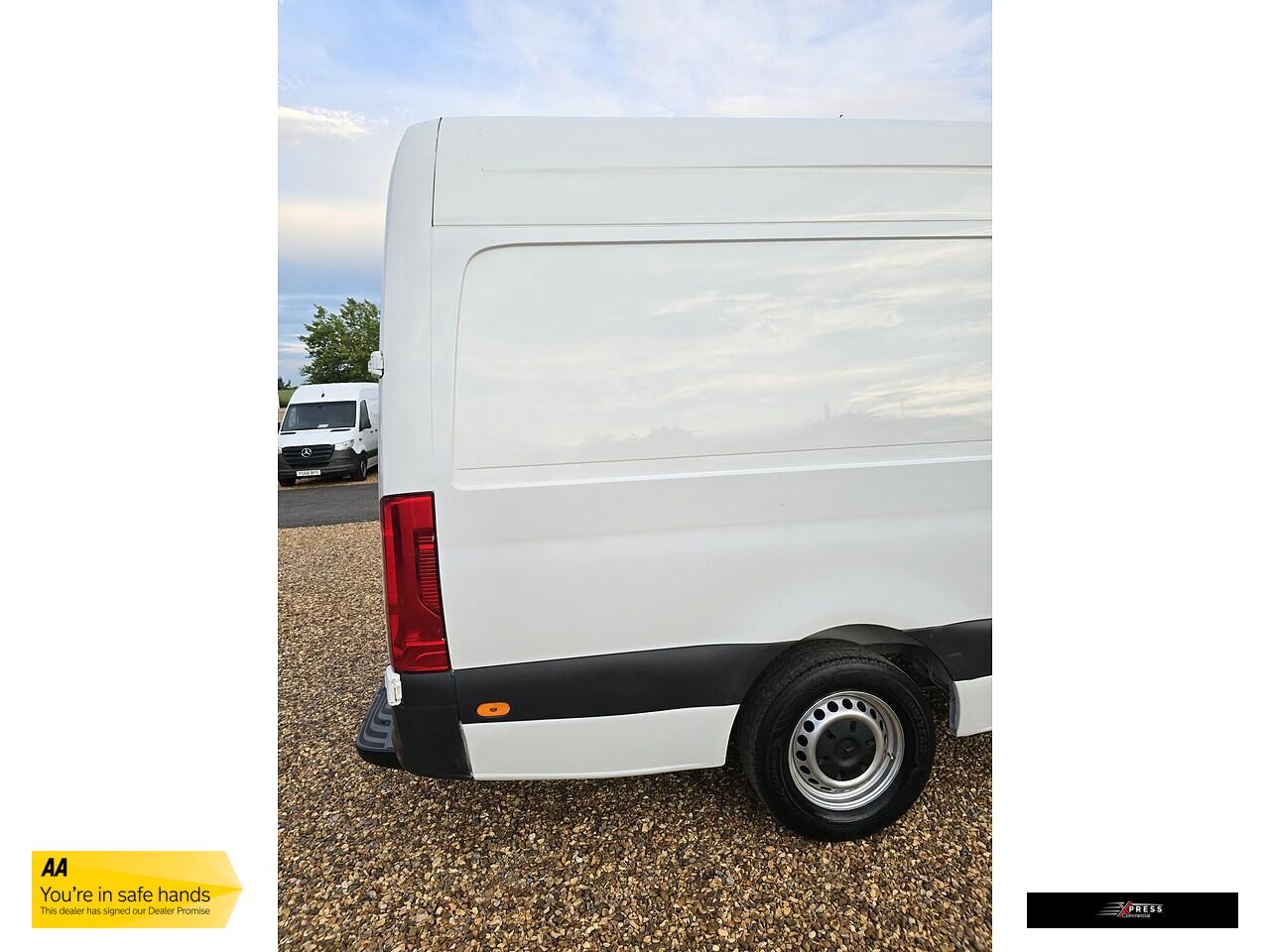 Mercedes-Benz Sprinter 2.1 311 CDI Panel Van 5dr Diesel Manual RWD L3 H2 Euro 6 (114 ps)
