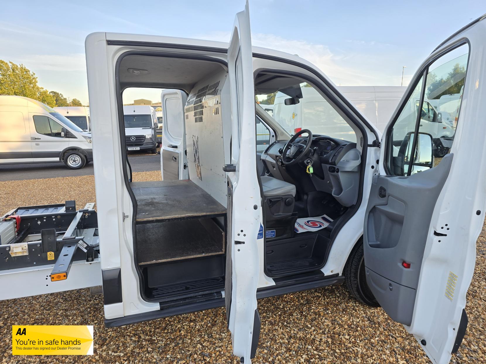 Ford Transit 2.0 350 EcoBlue Panel Van 5dr Diesel Manual RWD L2 H2 Euro 6 (170 ps)