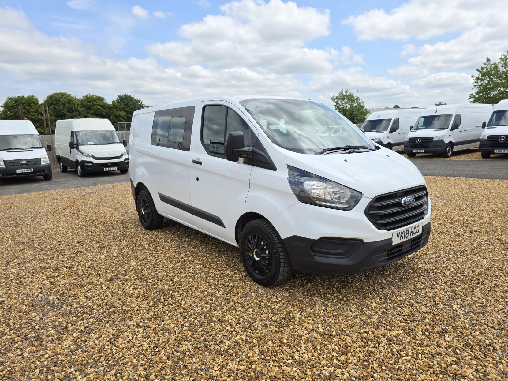 Ford Transit Custom 2.0 280 EcoBlue Crew Van Double Cab 5dr Diesel Manual L1 H1 Euro 6 (5 Seat) (105 ps)