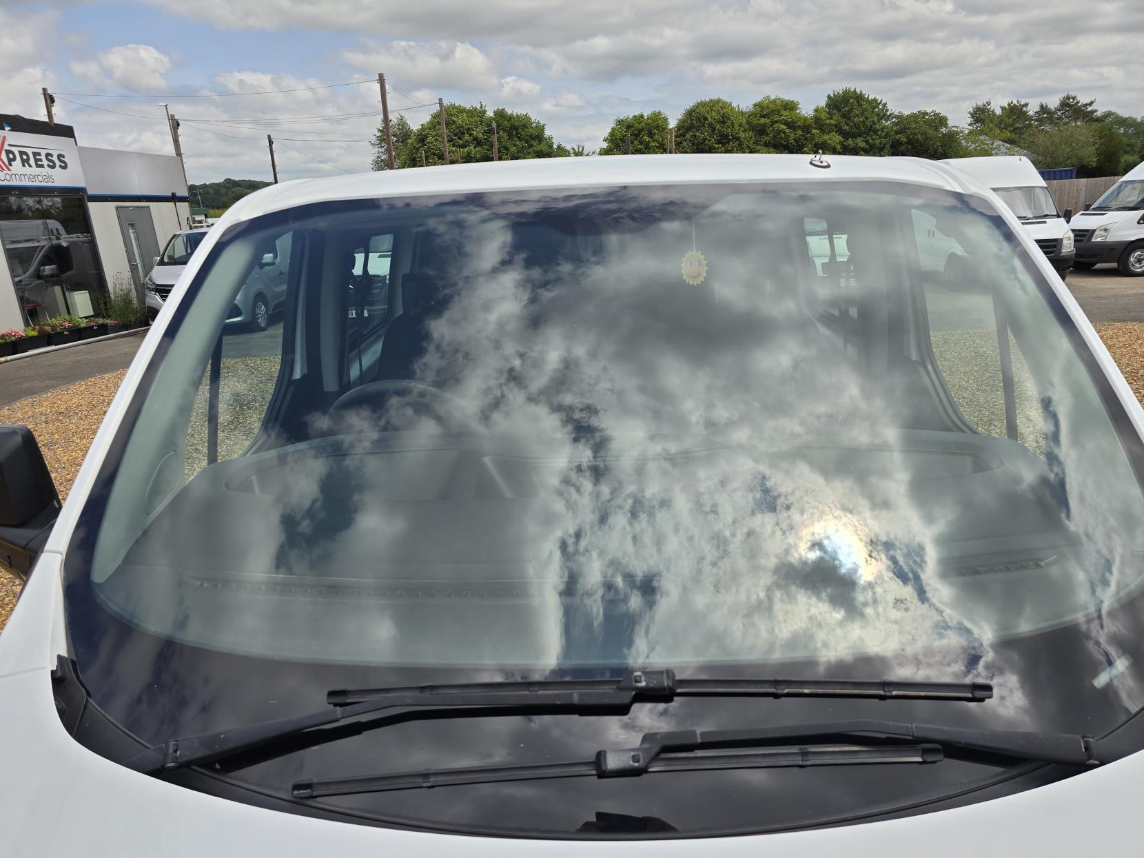 Ford Transit Custom 2.0 280 EcoBlue Crew Van Double Cab 5dr Diesel Manual L1 H1 Euro 6 (5 Seat) (105 ps)