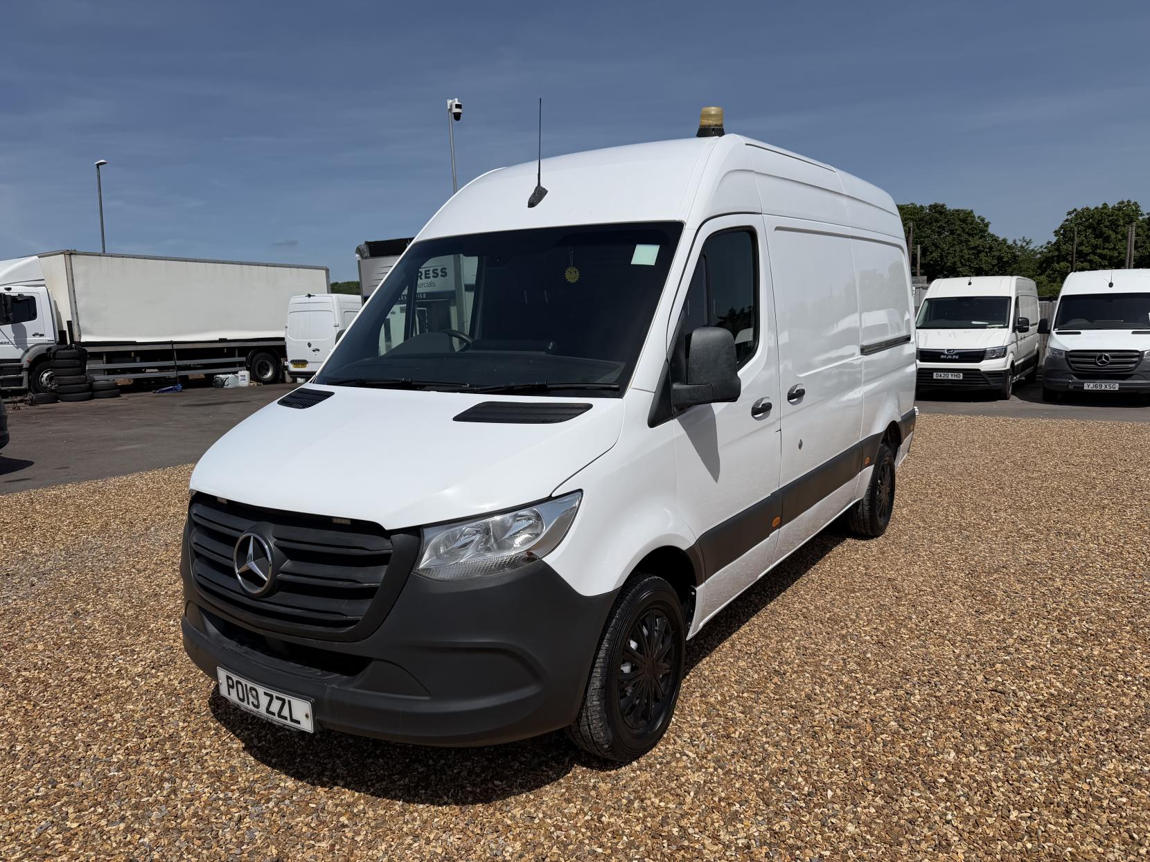2019 Mercedes-Benz Sprinter 2.1 316 CDI Panel Van 5dr Diesel Manual RWD L2 H2 Euro 6 (163 ps) - Thumbnail 7