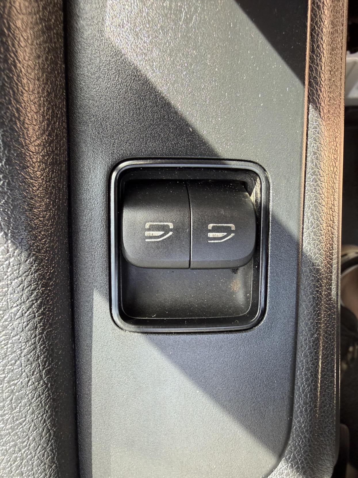2019 Mercedes-Benz Sprinter 2.1 316 CDI Panel Van 5dr Diesel Manual RWD L2 H2 Euro 6 (163 ps) - Thumbnail 22