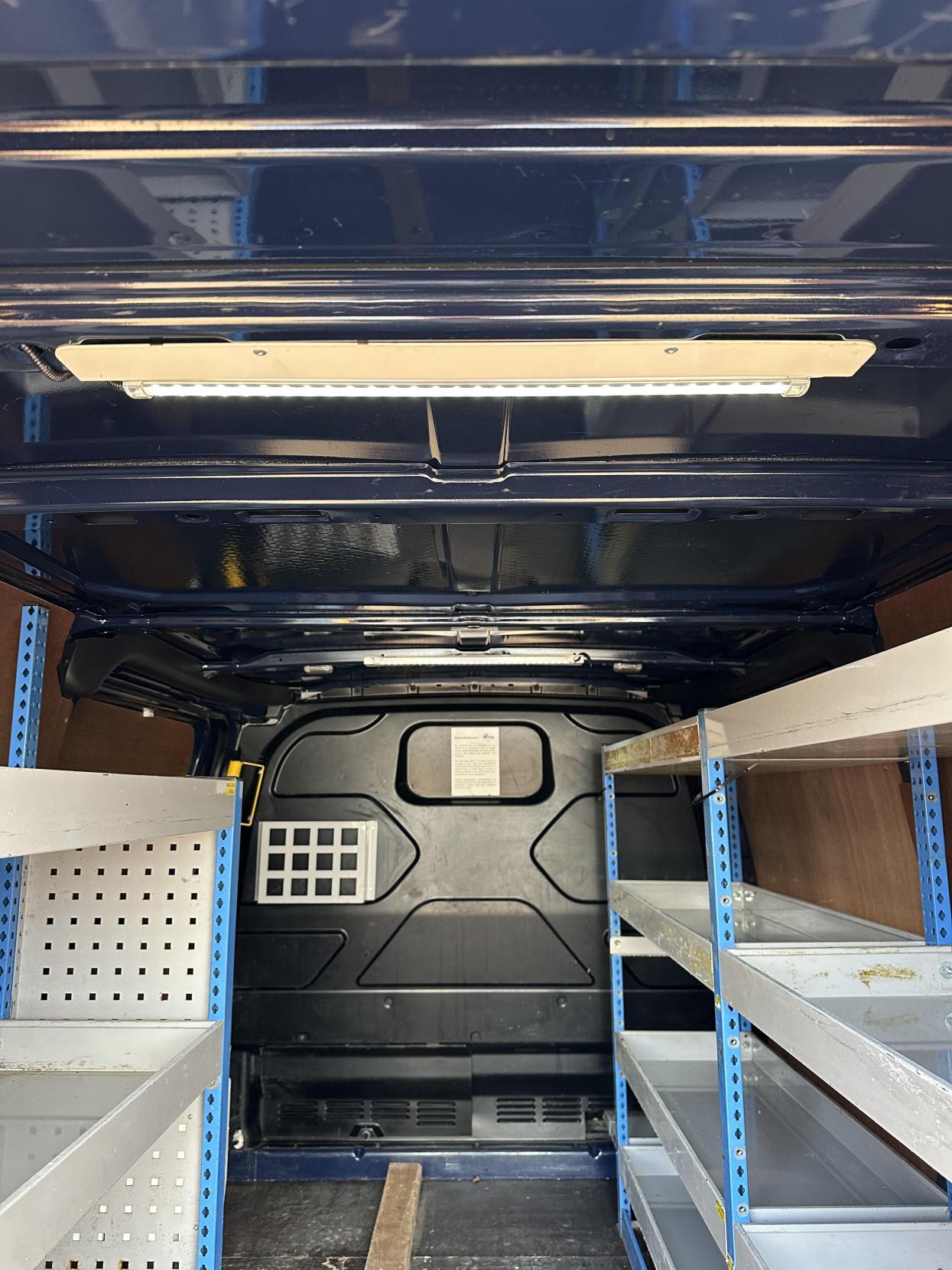 Ford Transit Custom 2.2 TDCi 330 Trend Panel Van 5dr Diesel Manual L2 H1 (197 g/km, 123 bhp)
